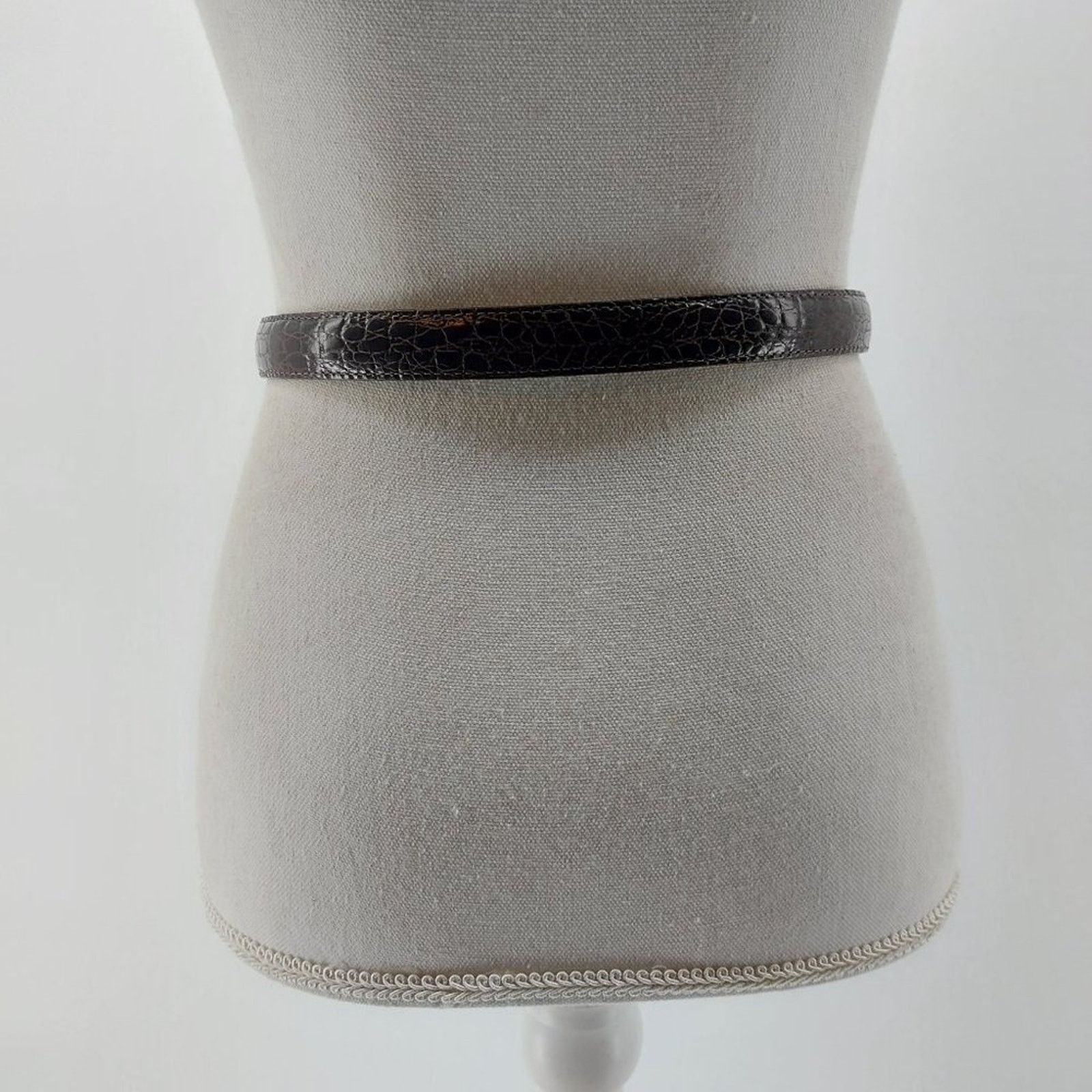 Brighton Vintage Brighton Classic Brown Genuine Leather Belt Size 26 - 9 Thumbnail