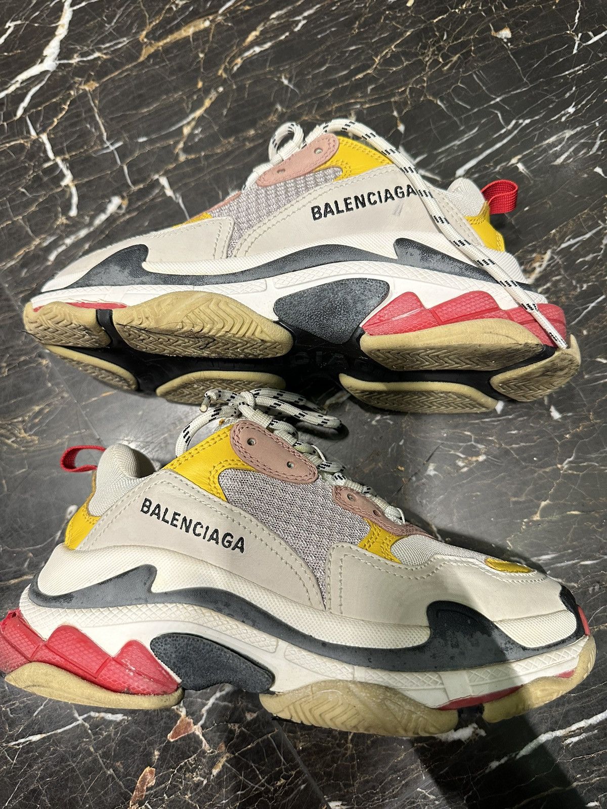 Balenciaga Balenciaga triple s sneaker Size US 6 / IT 36 - 4 Thumbnail