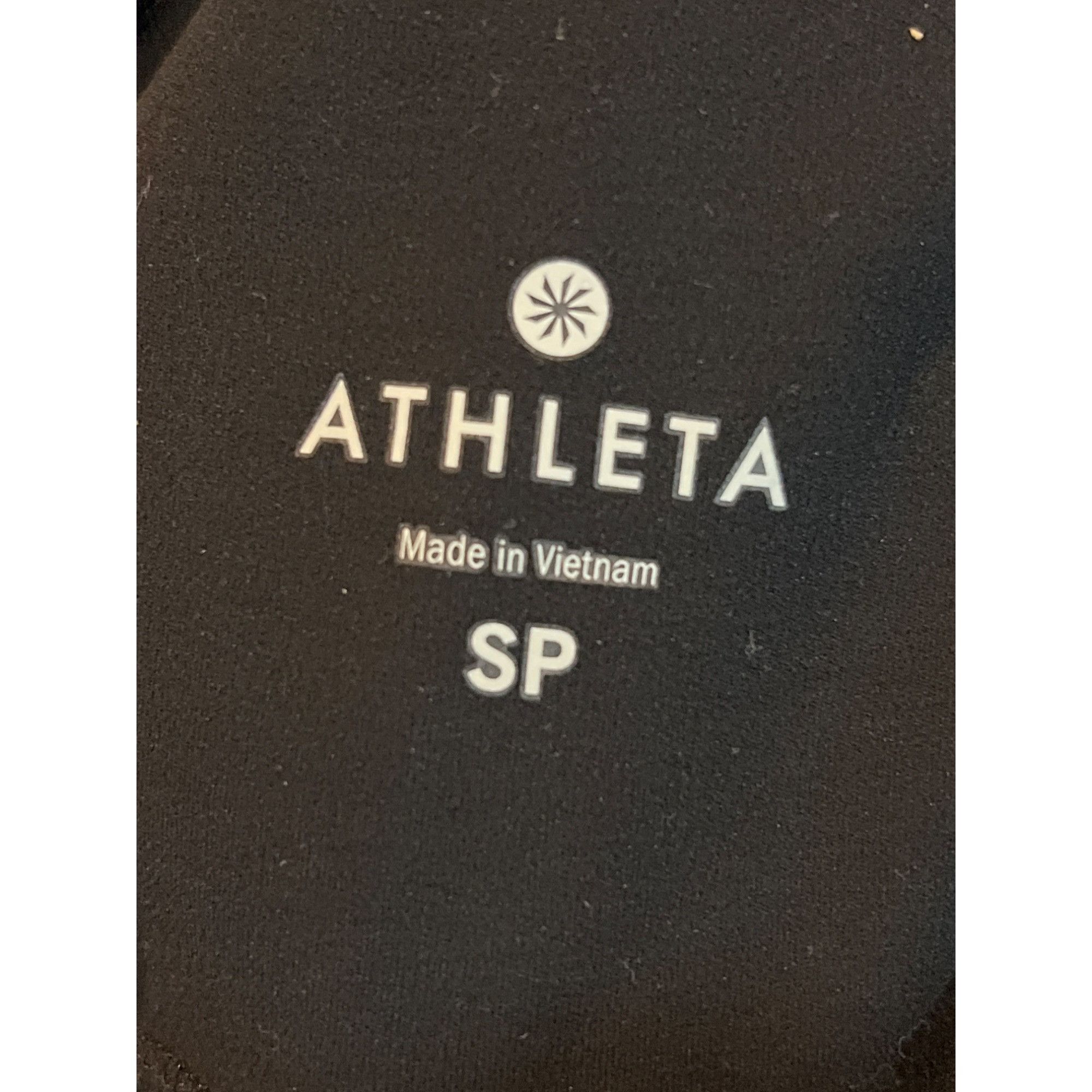 Athleta Athleta Black High-Rise Capri Leggings Womens Size SP Size 27" / US 4 / IT 40 - 5 Thumbnail