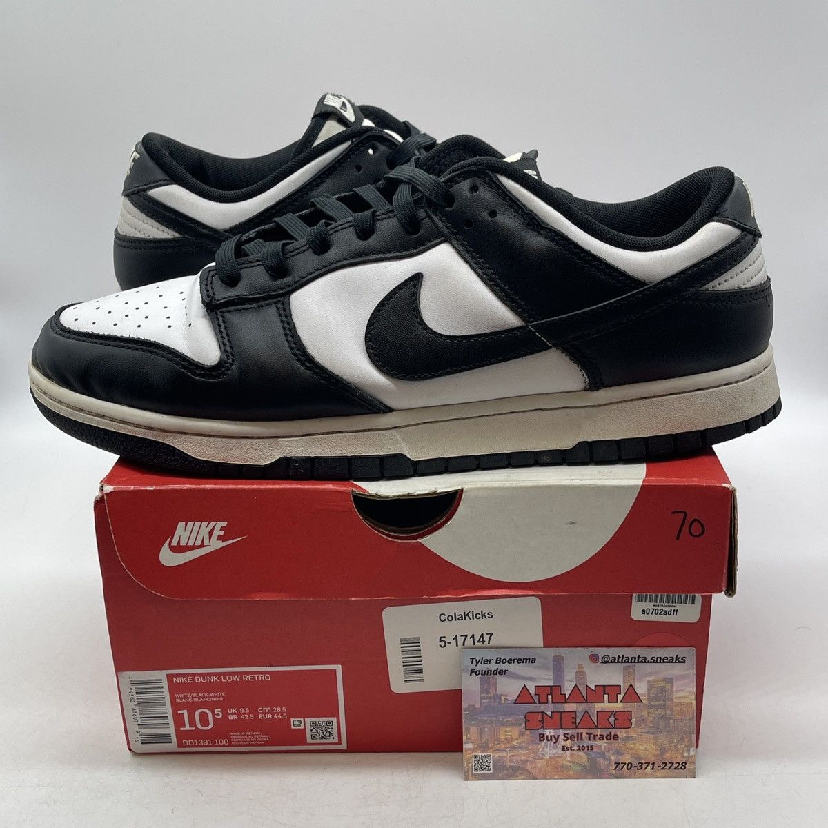 Nike Dunk low black white Size US 10.5 / EU 43-44 - 1 Thumbnail