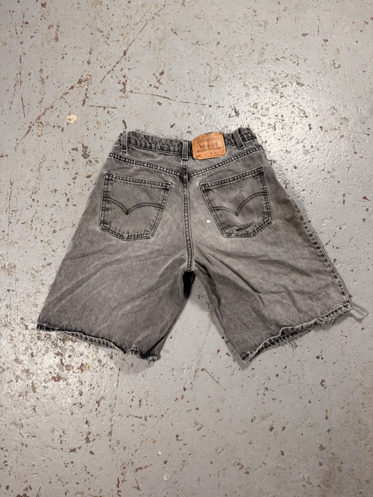 Levi's Vintage Shredded Faded Thrashed Levi Denim Jorts Jean Size US 30 / EU 46 - 1 Thumbnail
