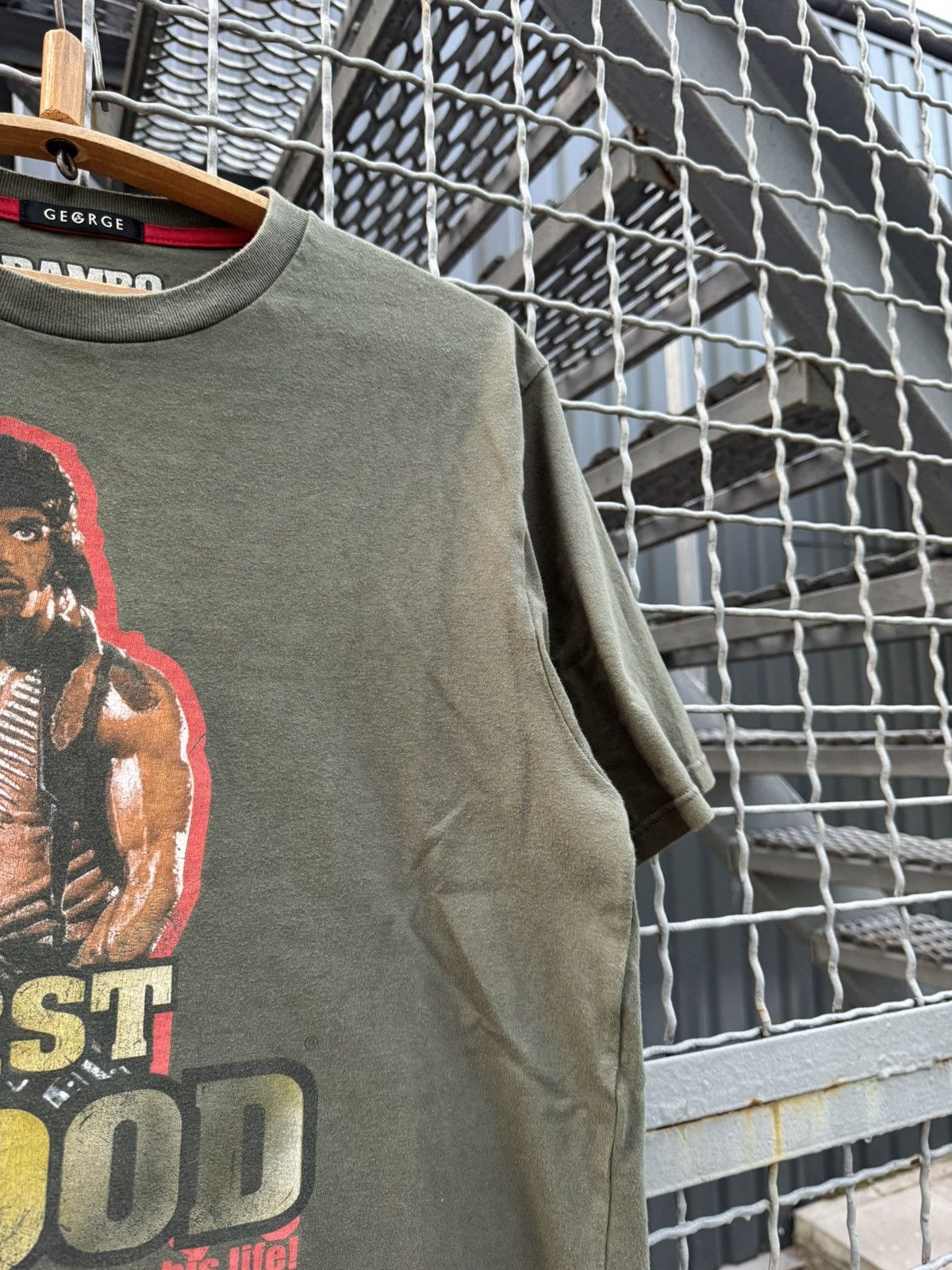 Vintage Vintage Rambo Firts Blood Khaki Movie shirt Size US L / EU 52-54 / 3 - 5 Thumbnail