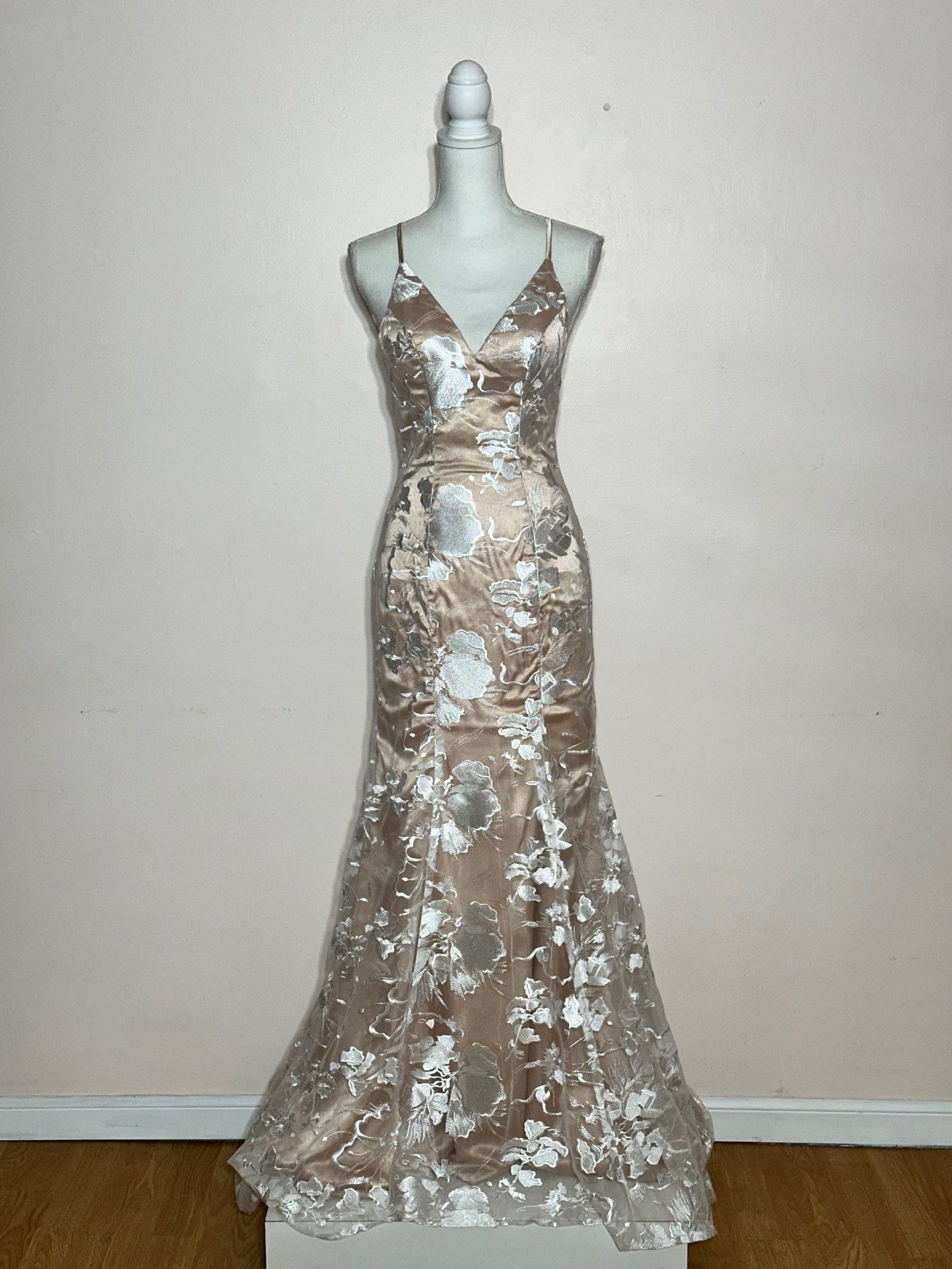 Vintage Elegant Spaghetti Strap Mermaid Gown Size XS / US 0-2 / IT 36-38 - 3 Thumbnail