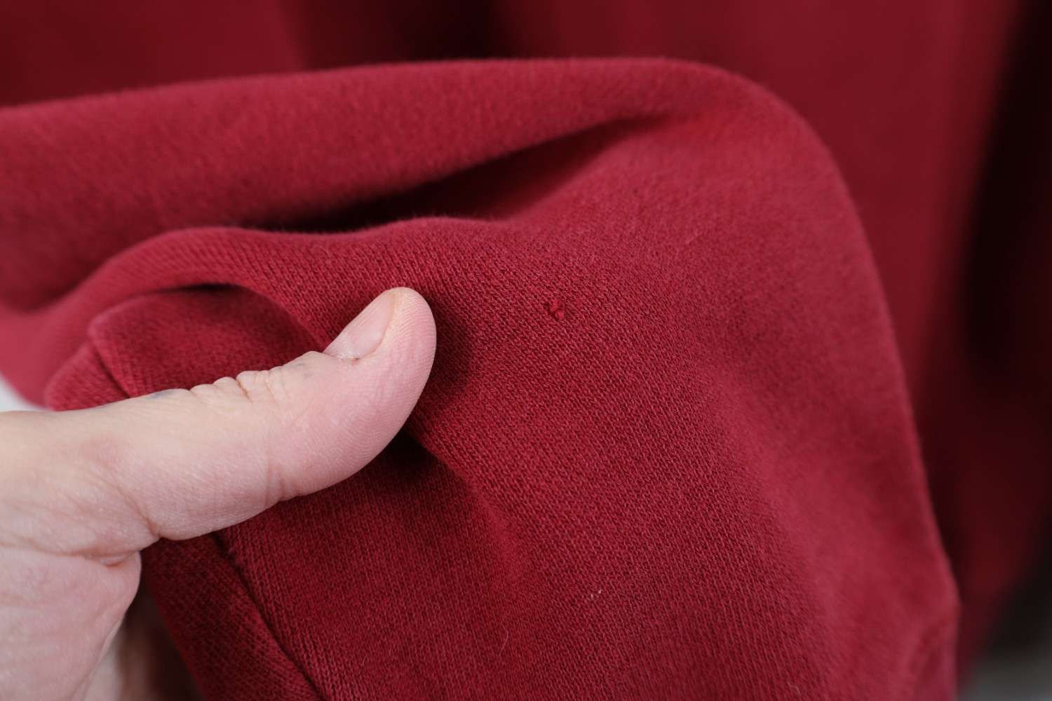 Tommy Hilfiger Vintage Y2K Tommy Hilfiger Spell Out Crewneck Sweatshirt Red Size US L / EU 52-54 / 3 - 6 Thumbnail