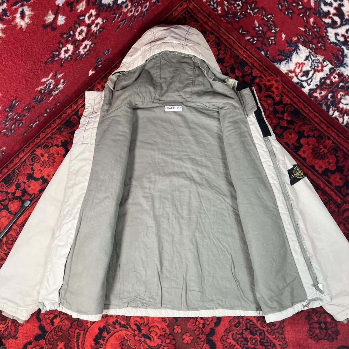 Stone Island Vintage Gorpcore Stone Island Hooded Jacket Nylon Light Grey Size US XL / EU 56 / 4 - 7 Thumbnail