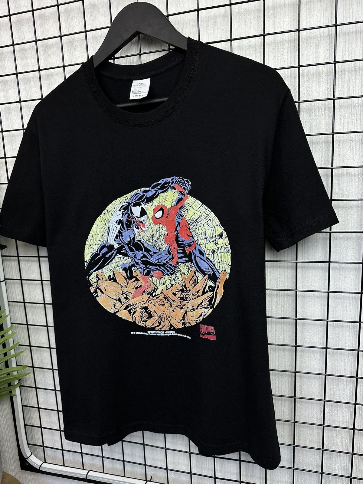 Marvel Comics Spiderman & Venom Marvel Comics Tee Shirt Men Black L Size US L / EU 52-54 / 3 - 2 Thumbnail