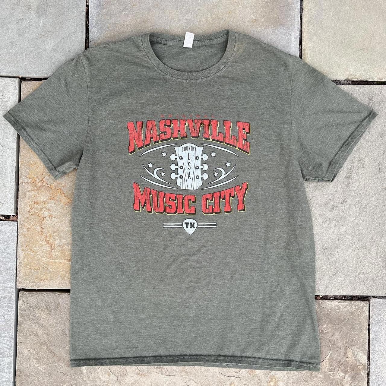 Fruit Of The Loom Nashville Tennessee USA Country Music City Olive Green Tee Size US L / EU 52-54 / 3 - 1 Thumbnail
