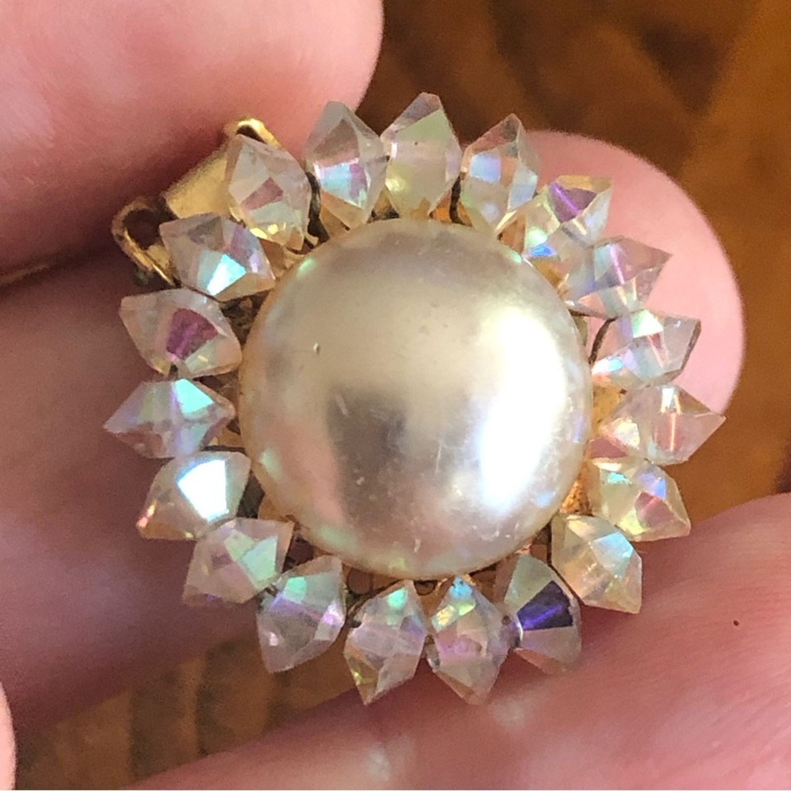 Vintage Vintage Marvella signed pearl crystal clip on earrings Size ONE SIZE - 7 Thumbnail