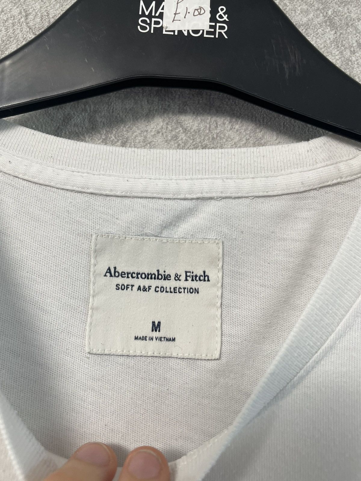 Abercrombie & Fitch Abercrombie Fitch White Big Logo T-Shirt Size US M / EU 48-50 / 2 - 10 Thumbnail