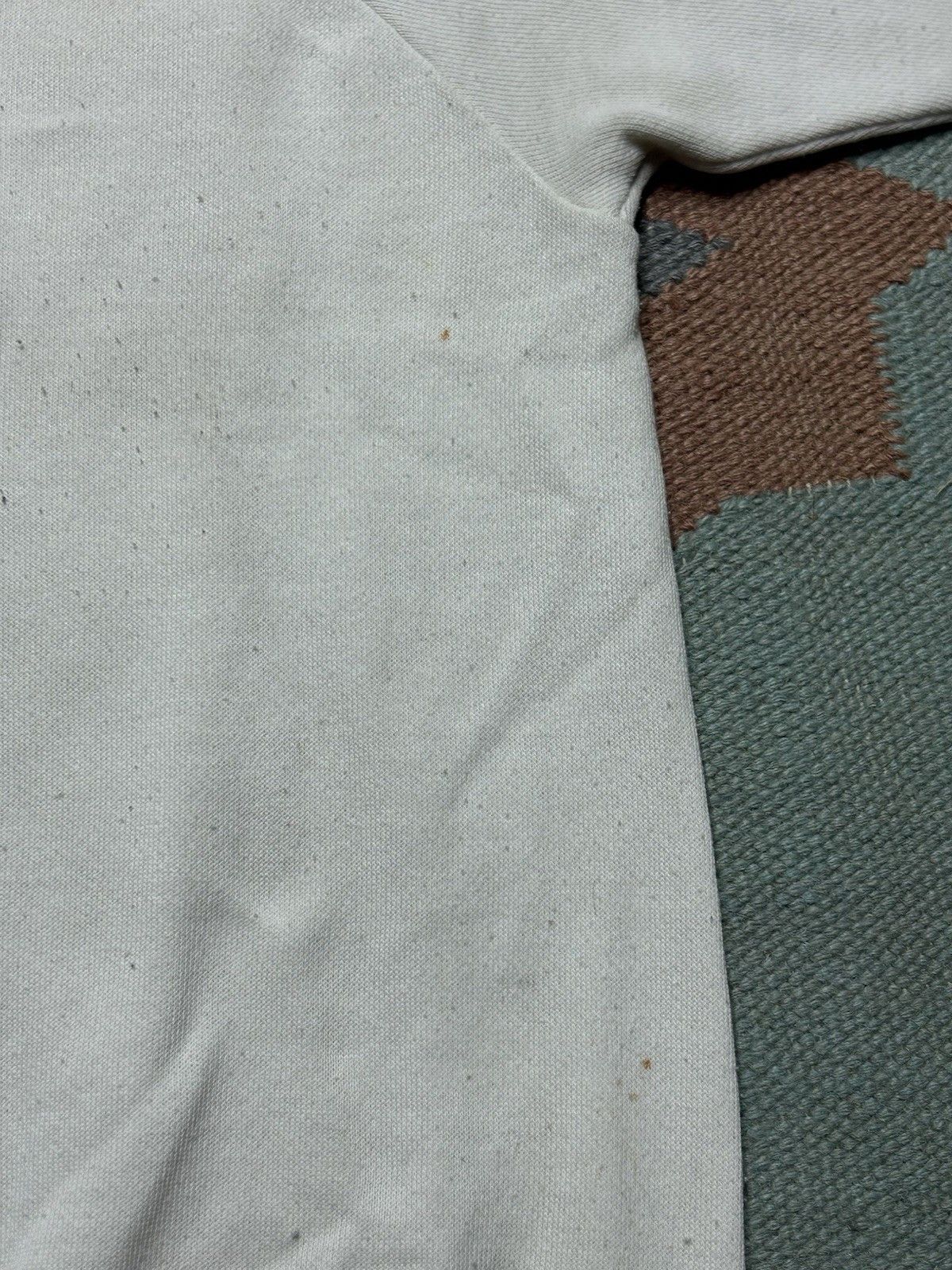 Vintage Vintage 70s 80s sweatshirt blank white stain grunge worn XL Size US XL / EU 56 / 4 - 3 Thumbnail