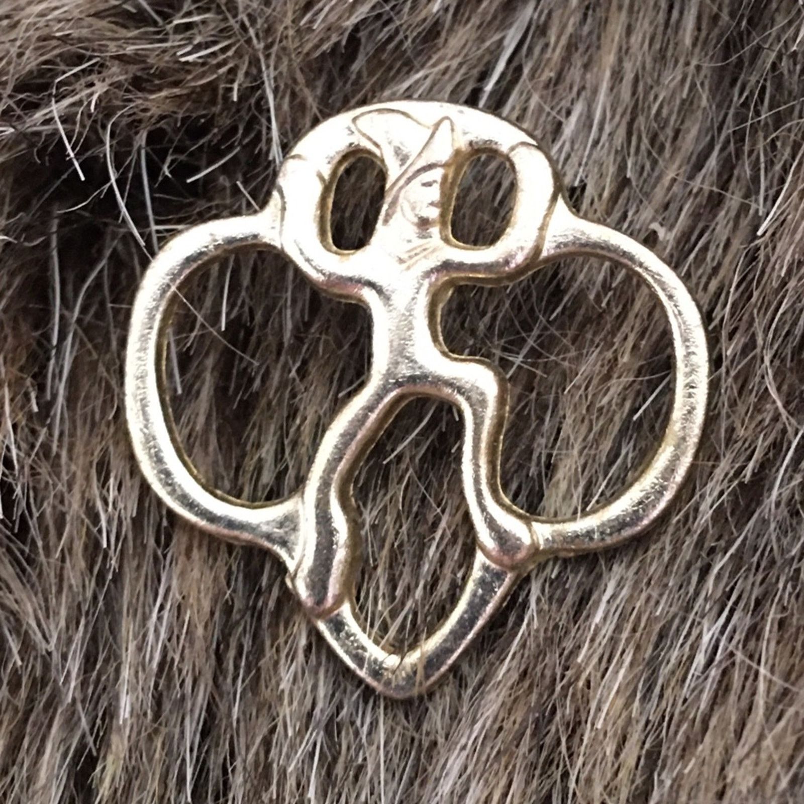 Vintage Vintage gold tone jester brownie lapel pin brooch Size ONE SIZE - 1 Thumbnail