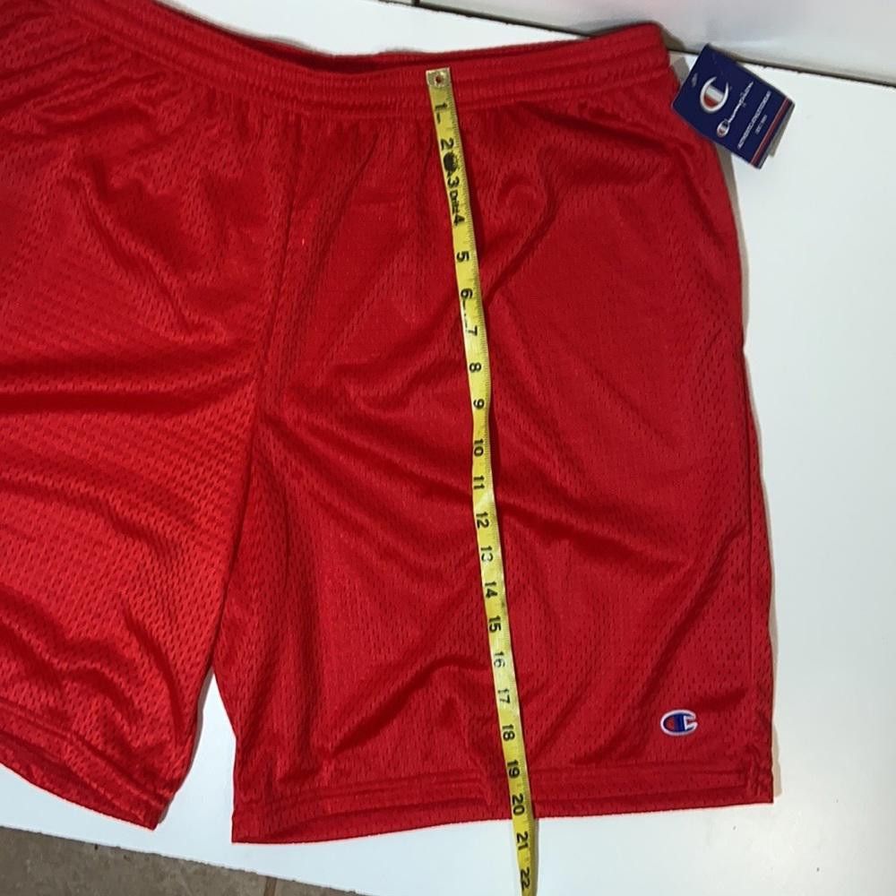 Champion Champion l NWT Long Mesh Shorts in Crimson Size XXL Size US 40 / EU 56 - 8 Thumbnail