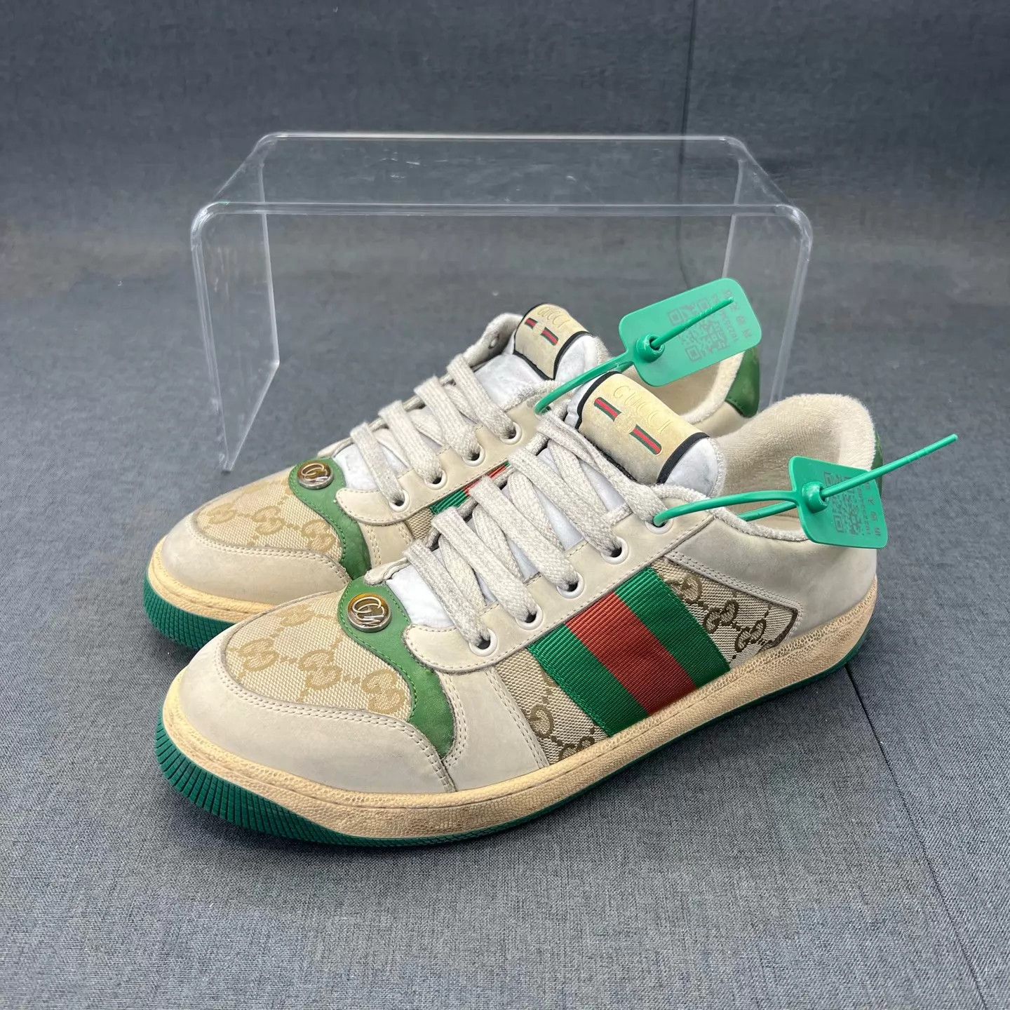 Gucci green distressed sneakers 8.5/42.5