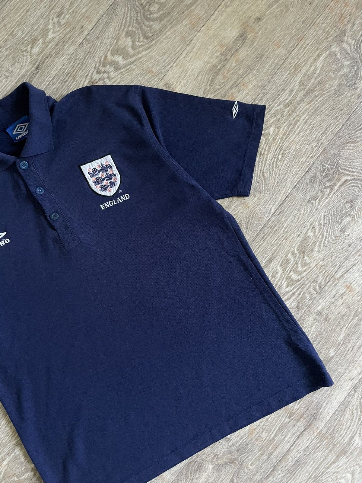 Umbro × Vintage Vintage Umbro England National Team 1995-97 Very Rare Size US XL / EU 56 / 4 - 2 Thumbnail