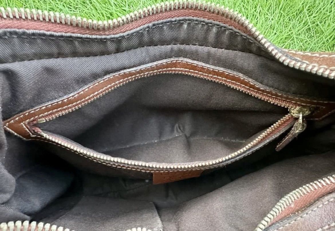 Gucci Authentic Gucci Charmy Leather Medium Hobo Bag Size ONE SIZE - 6 Thumbnail