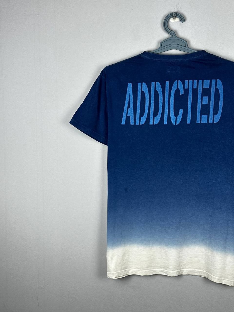 Armani Armani Tiger Addict Fade t shirt archive vintage Size US XL / EU 56 / 4 - 10 Thumbnail
