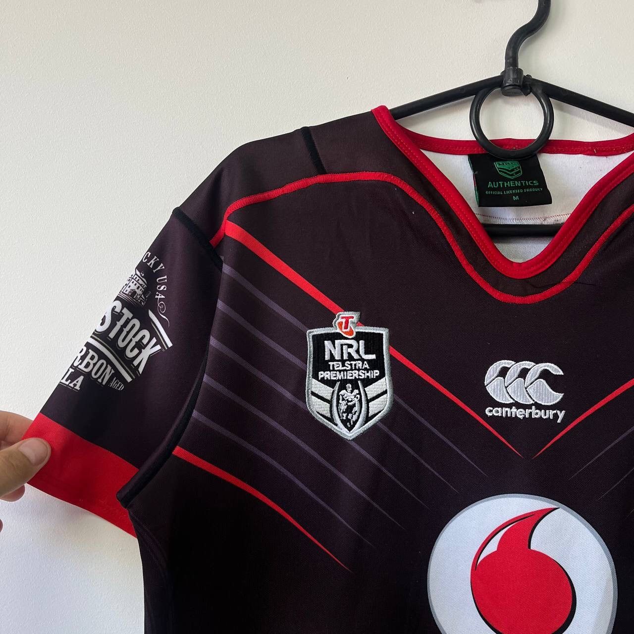 Vintage Canterbury Warriors 2017/2018 Rugby Vodafone NRL Jersey Size US M / EU 48-50 / 2 - 10 Thumbnail