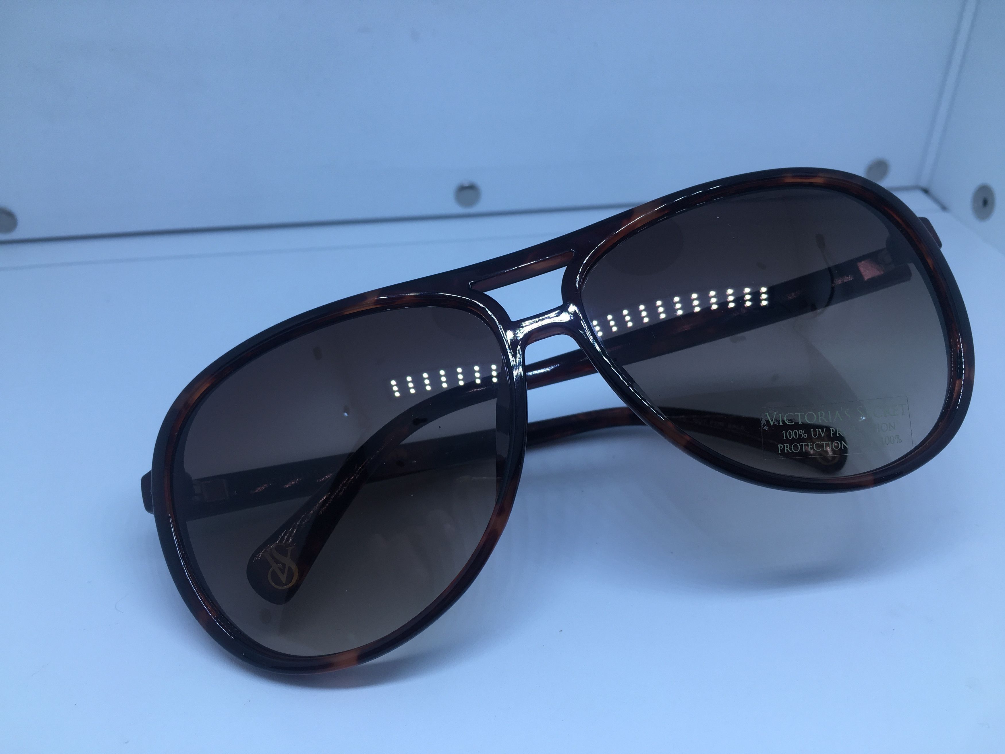 Other Victoria's Secret VS511S Tortoise Avistor Sunglasses Frame Size ONE SIZE - 7 Thumbnail