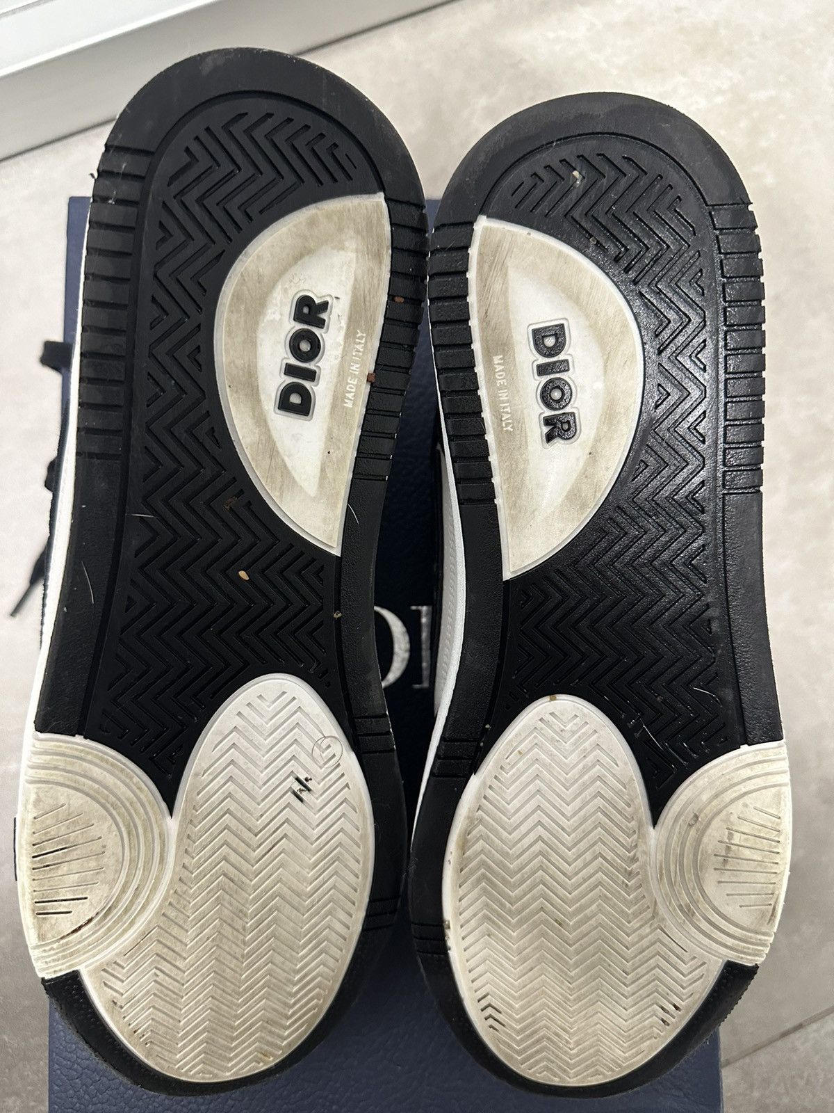 Dior B57 Mid-Top Sneaker - 11.5 US Size US 11.5 / EU 44-45 - 15 Thumbnail