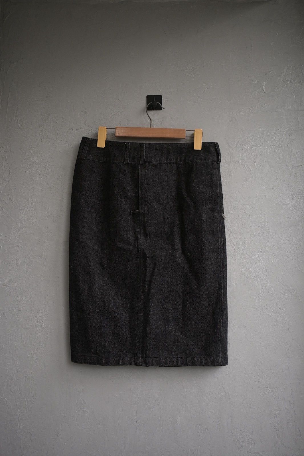Gucci Gucci by Tom Ford S/S2002 denim pencil skirt Size 27" / US 4 / IT 40 - 8 Thumbnail