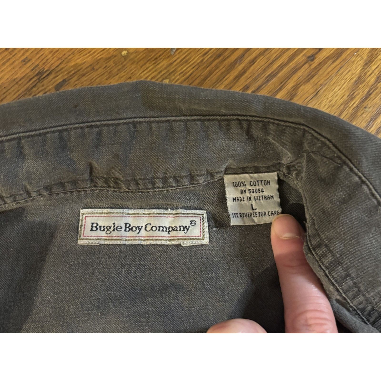 Bugle Boy Vtg 90s Bugle Boy Cotton Button Up,L, w/ Unique Grunge Patch Size US L / EU 52-54 / 3 - 3 Thumbnail