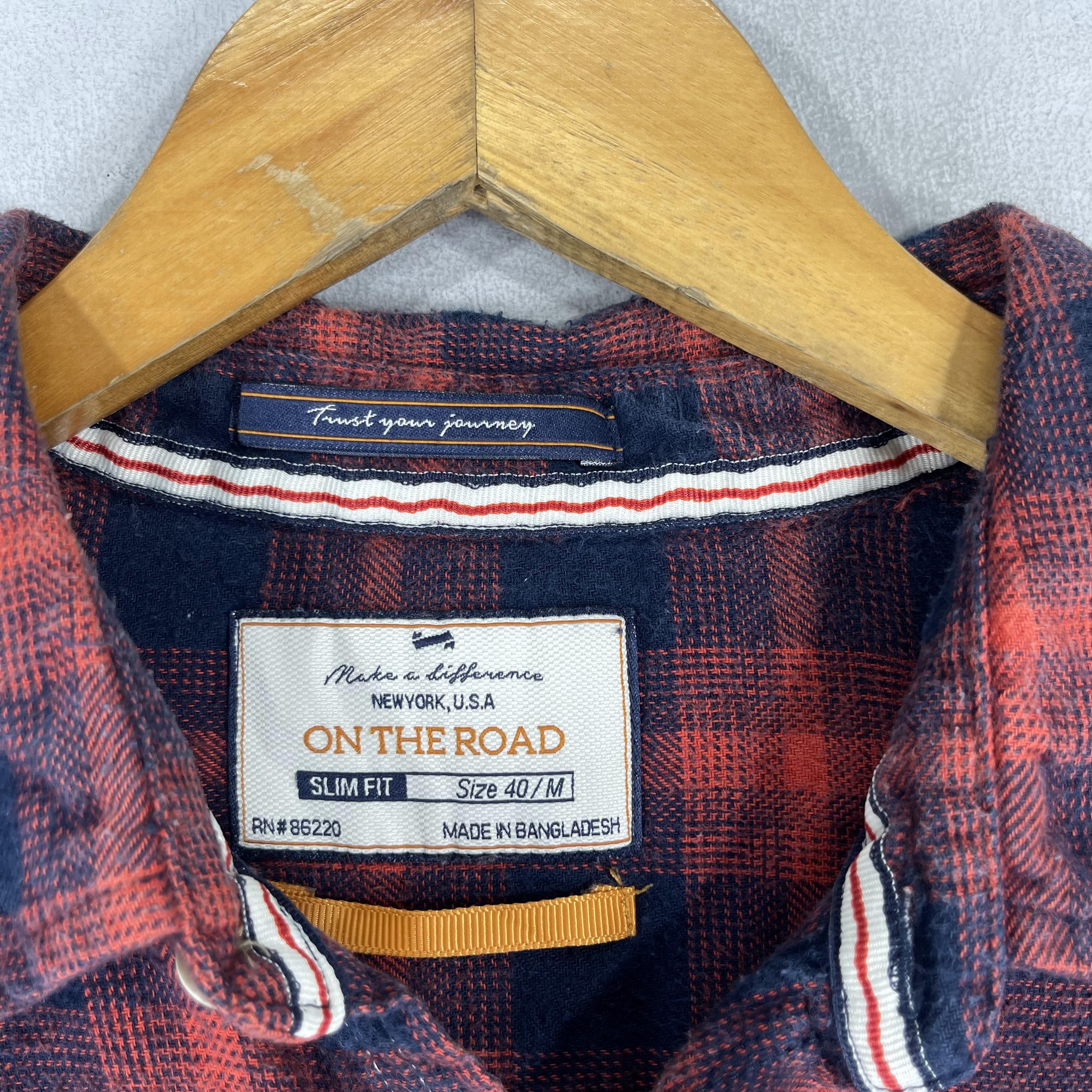 Flannel × Japanese Brand Vintage Plaid Checkered Red/Blue Tartan Flannel Button Up Size US M / EU 48-50 / 2 - 5 Thumbnail