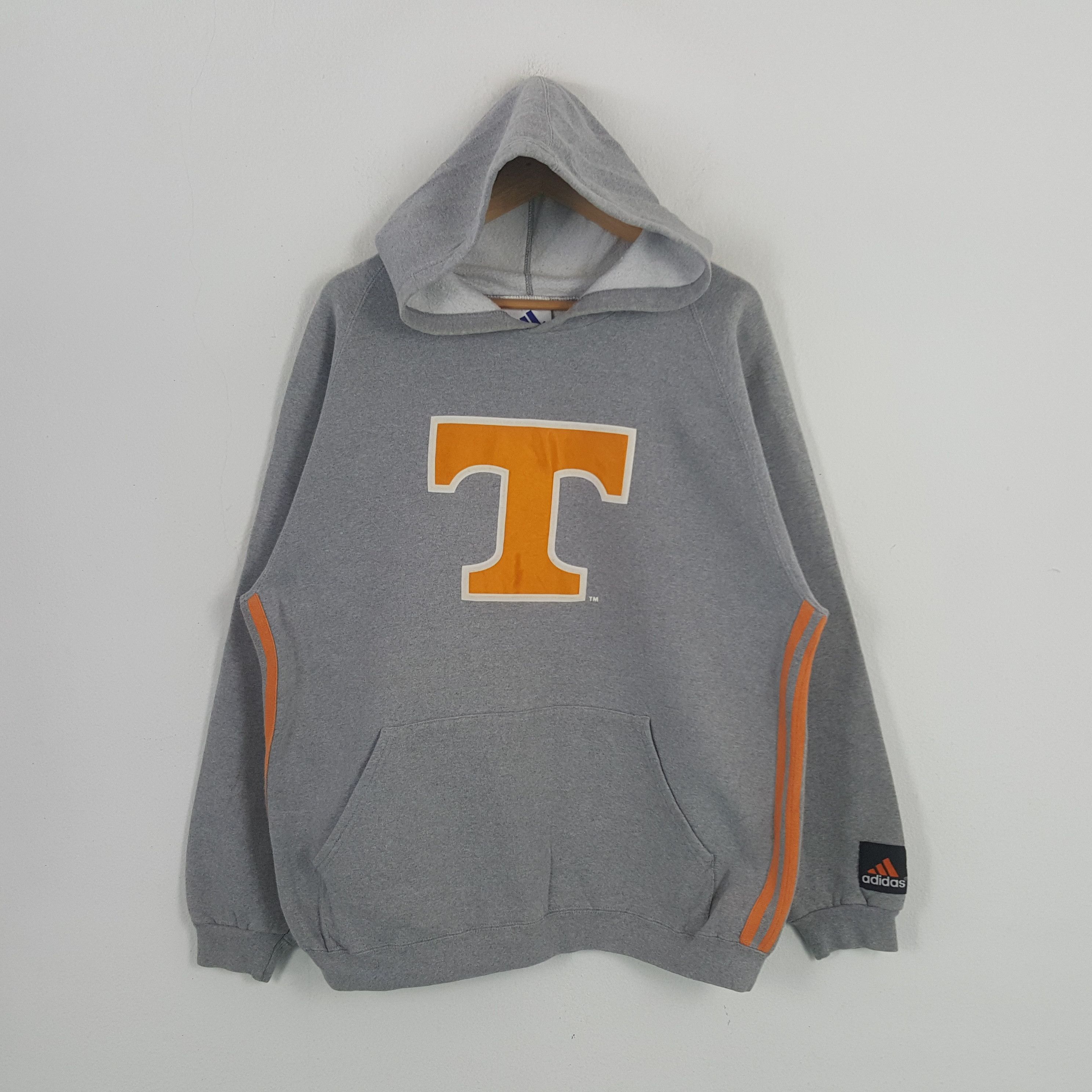 Adidas × NCAA × Vintage Vintage Adidas Tennessee Sportwear Hoodies Sweatshirt Size US XL / EU 56 / 4 - 1 Thumbnail
