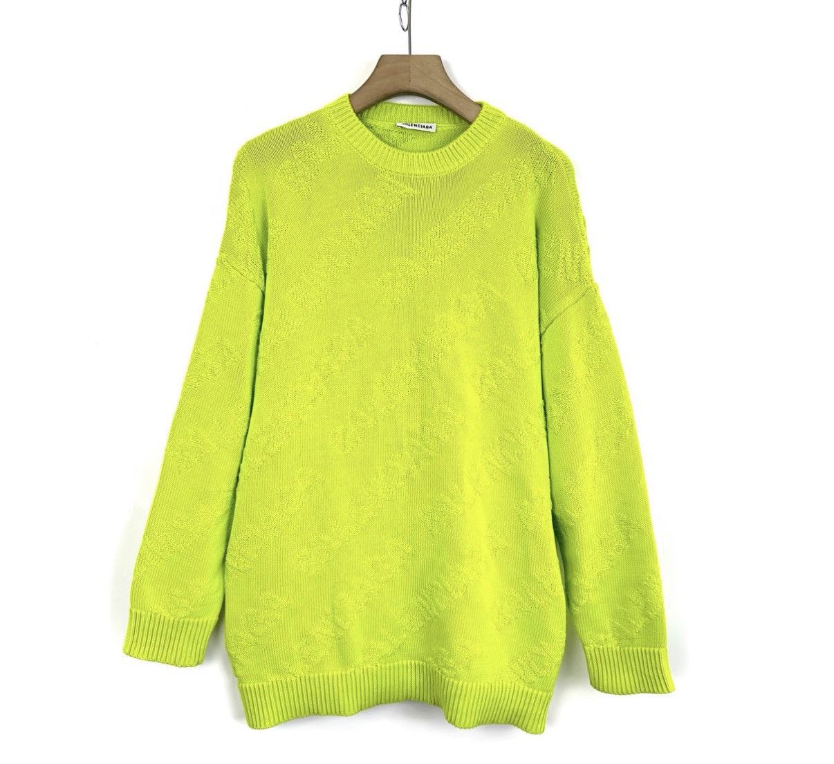 Balenciaga Balenciaga Fluorescent Yellow All Over Logo Knit Sweater K12 Size XS / US 0-2 / IT 36-38 - 1 Thumbnail