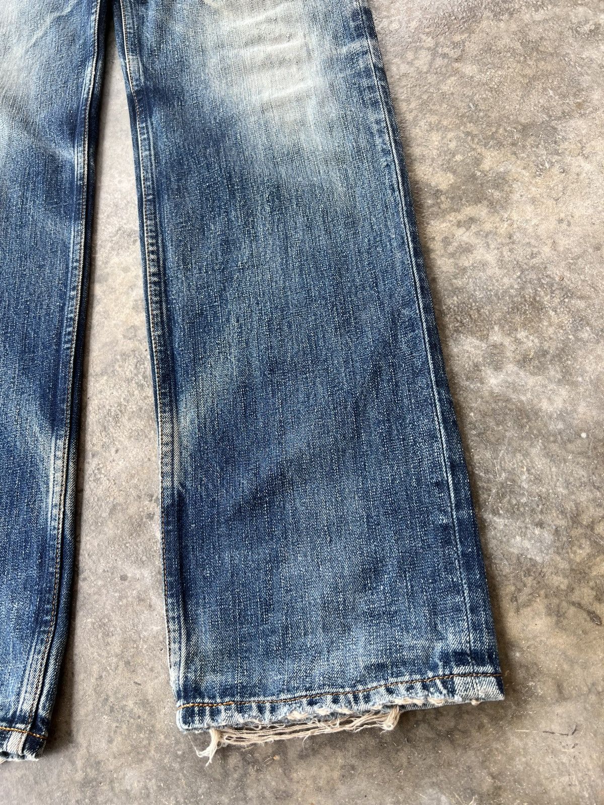 Levi's Vintage 90’s Levis 502 Distressed Mud Wash Jean Size US 30 / EU 46 - 4 Thumbnail