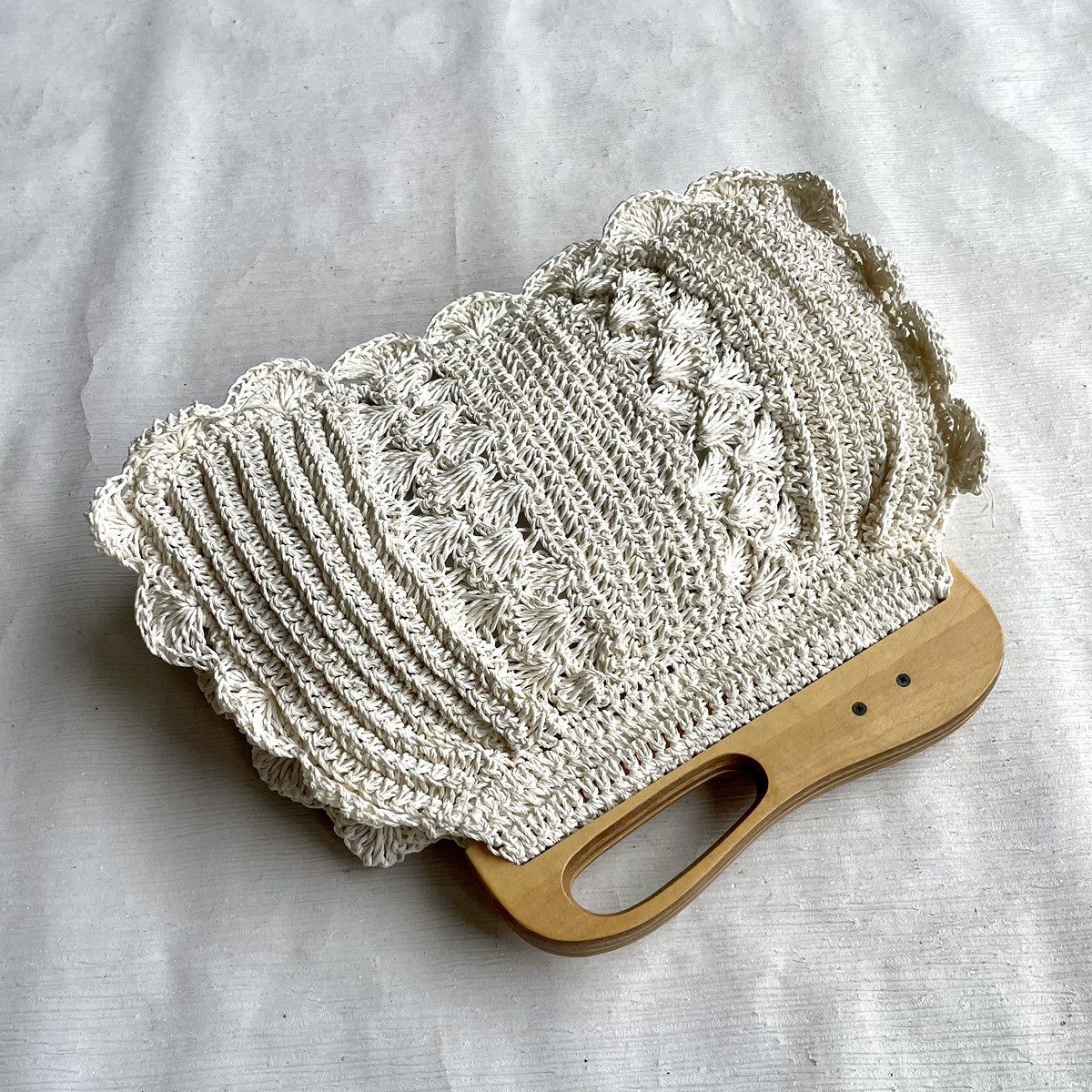 Craftsman Crochet Straw Clutch With Wood Handle Size ONE SIZE - 5 Thumbnail