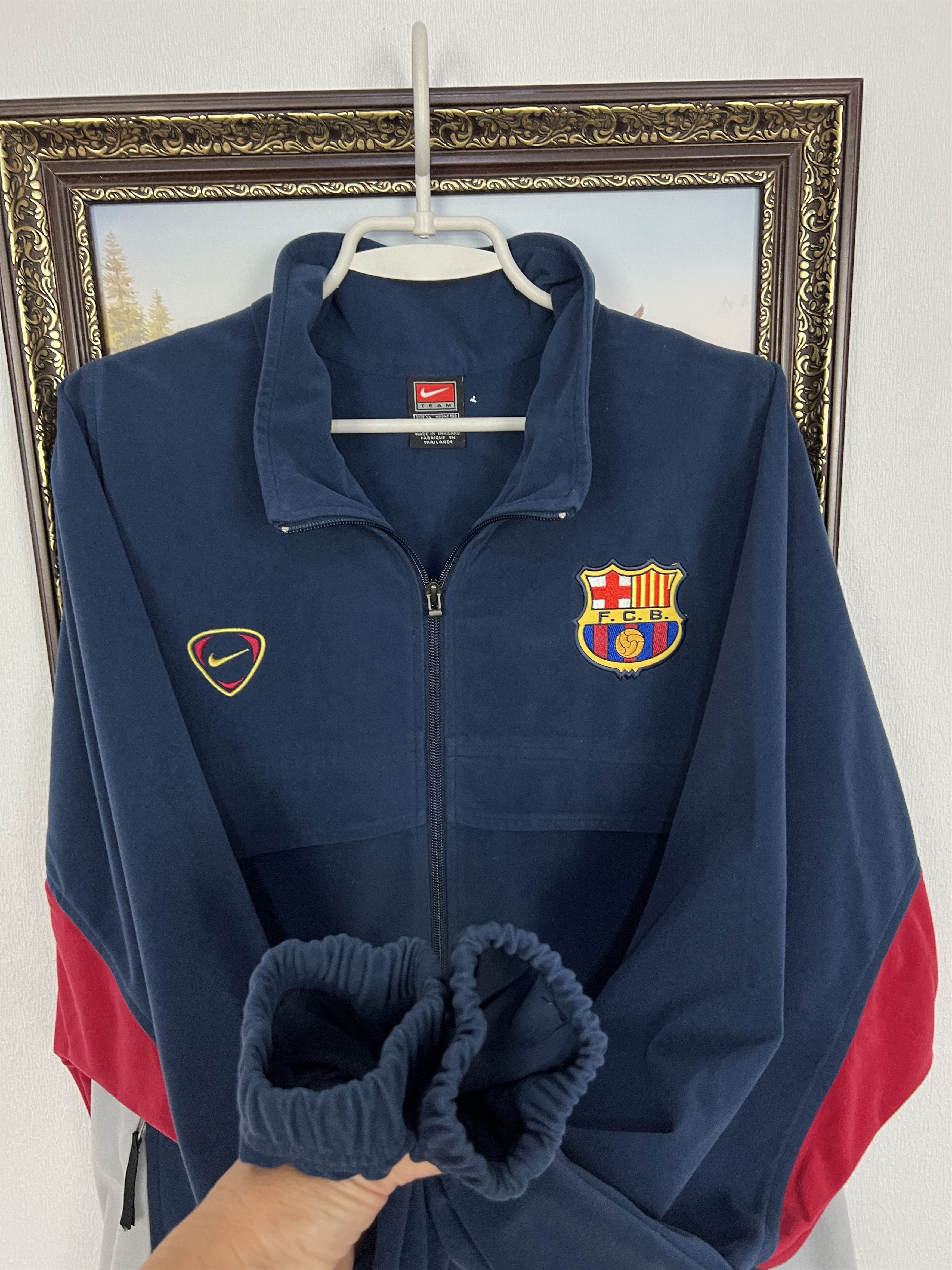 Nike Vintage 90's Nike Barcelona Football Fleece Jacket Soccer Size US XL / EU 56 / 4 - 6 Thumbnail