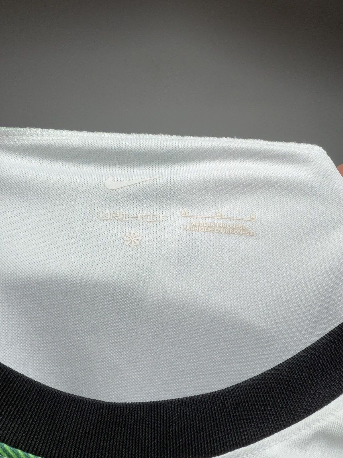 Nike Nike FC Liverpool 2023/24 Away Football Soccer Jersey Mens Size US M / EU 48-50 / 2 - 7 Thumbnail