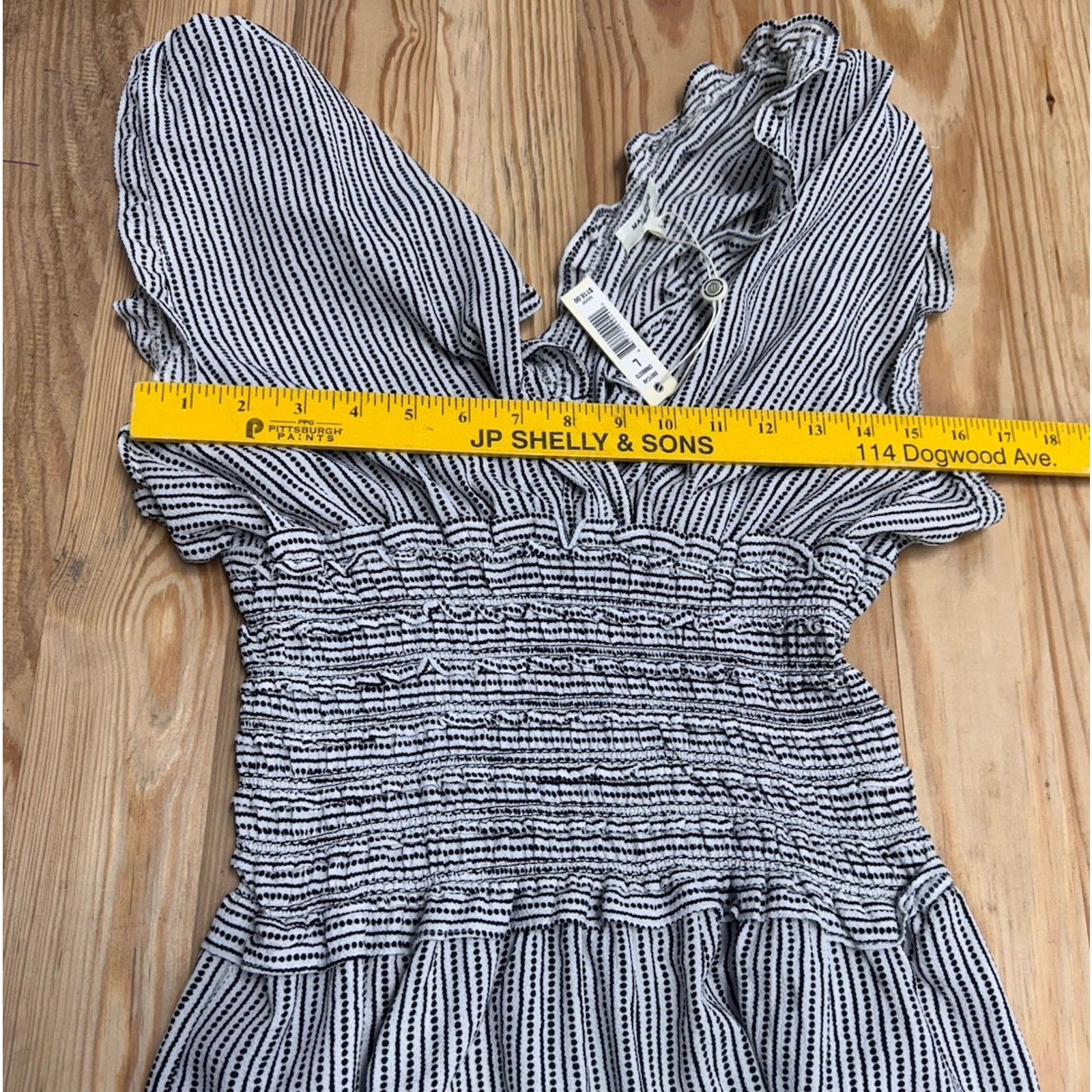 Other Max Studio NWT Smocked Waist Wide Leg Crepe Jumpsuit Black Size 30" / US 8 / IT 44 - 9 Thumbnail