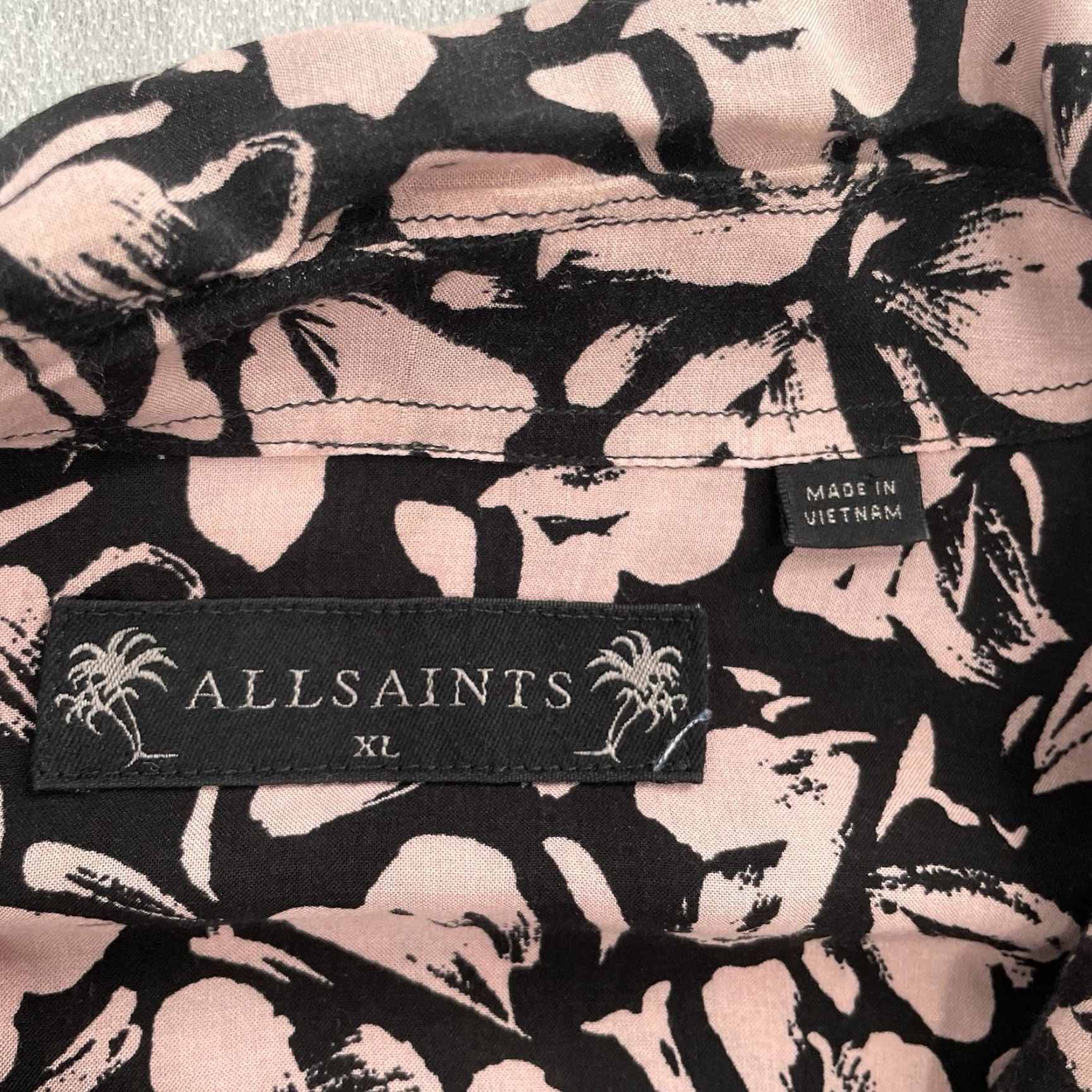 Allsaints VINTAGE AllSaints Shirt Men's Long Sleeve Button-Up XL Pink Geometric 90s Casual Size US XL / EU 56 / 4 - 5 Thumbnail