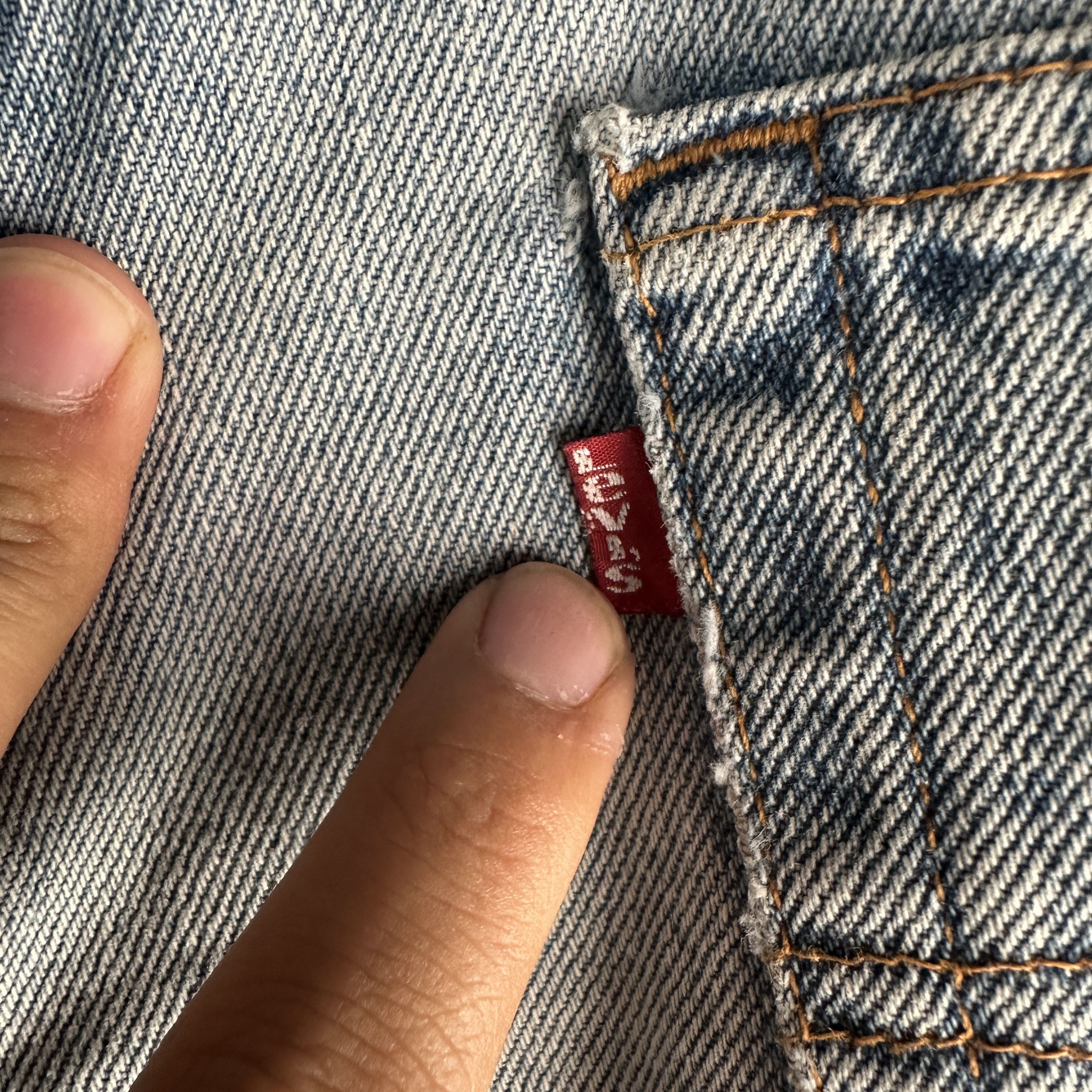 Levi's Vtg Levis 550 Jeans Mens 90s Relaxed Stonewash Denim Baggy Size US 36 / EU 52 - 8 Thumbnail
