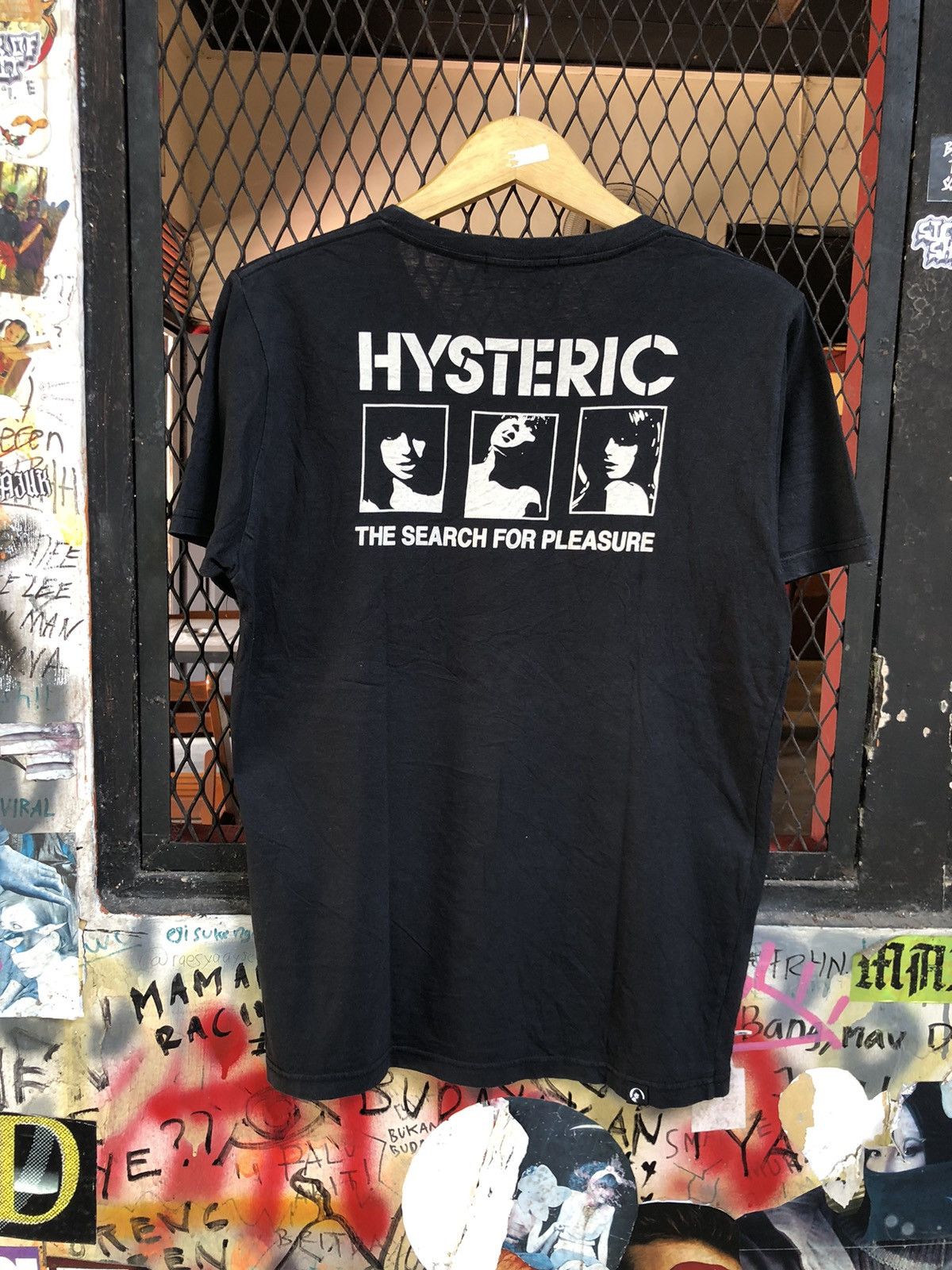 Hysteric Glamour HYSTERIC GLAMOUR “THE SEARCH FOR PLEASURE” SHIRT Size US M / EU 48-50 / 2 - 3 Thumbnail