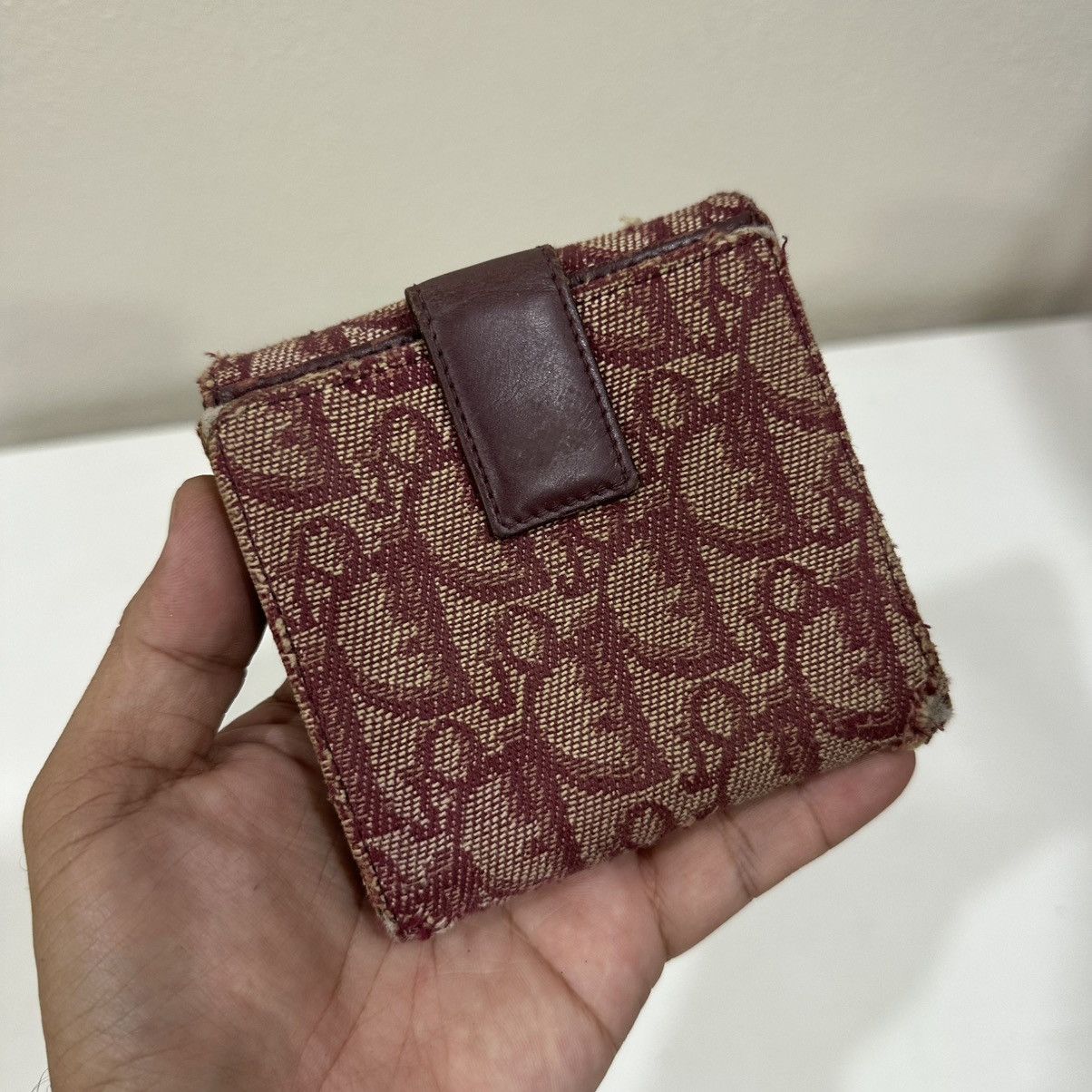 CHRISTIAN DIOR RED TROTTER BIFOLD WALLET