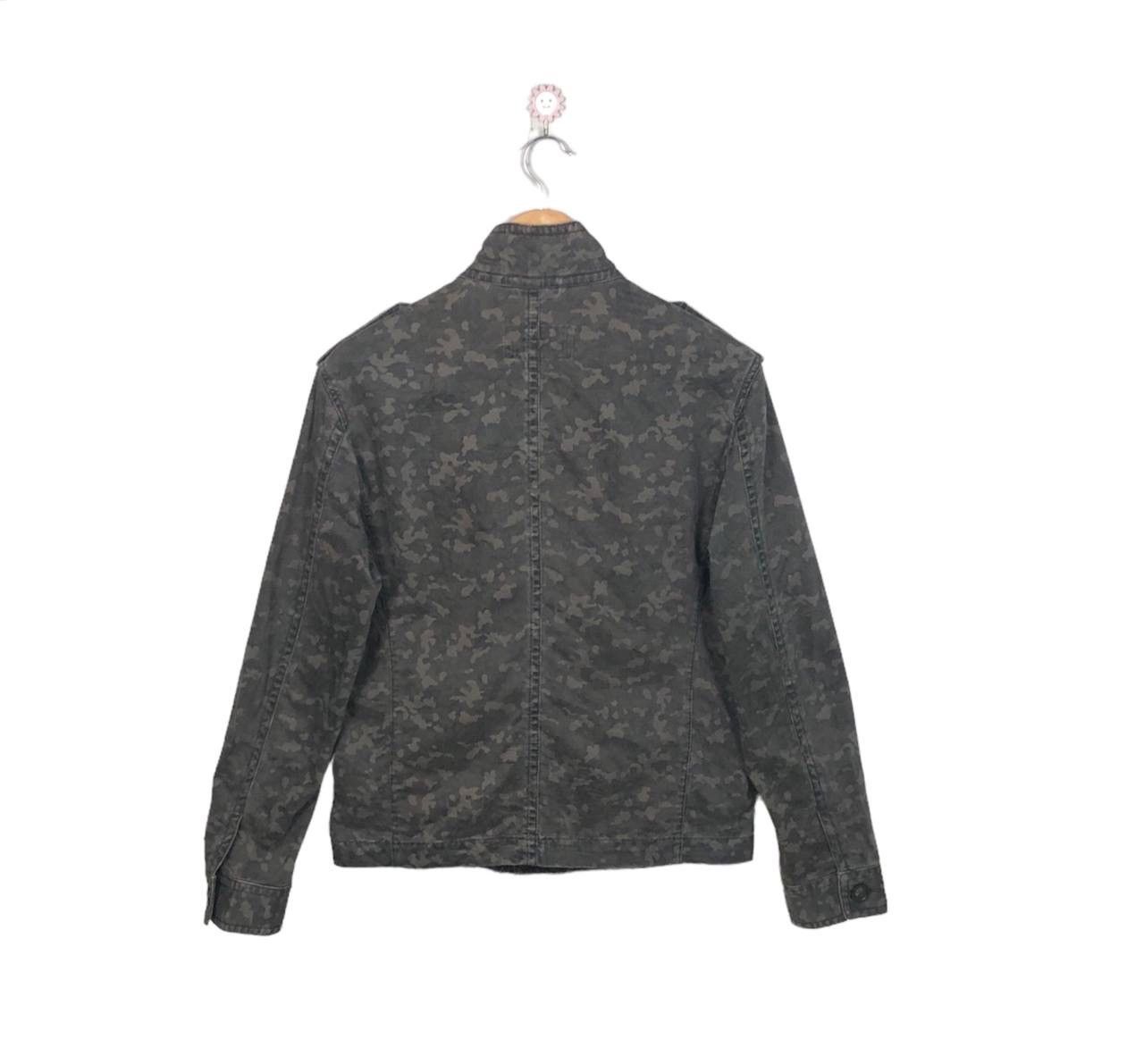 Burberry Authentic Burberry Camouflage Army Style Jacket Size M / US 6-8 / IT 42-44 - 2 Thumbnail