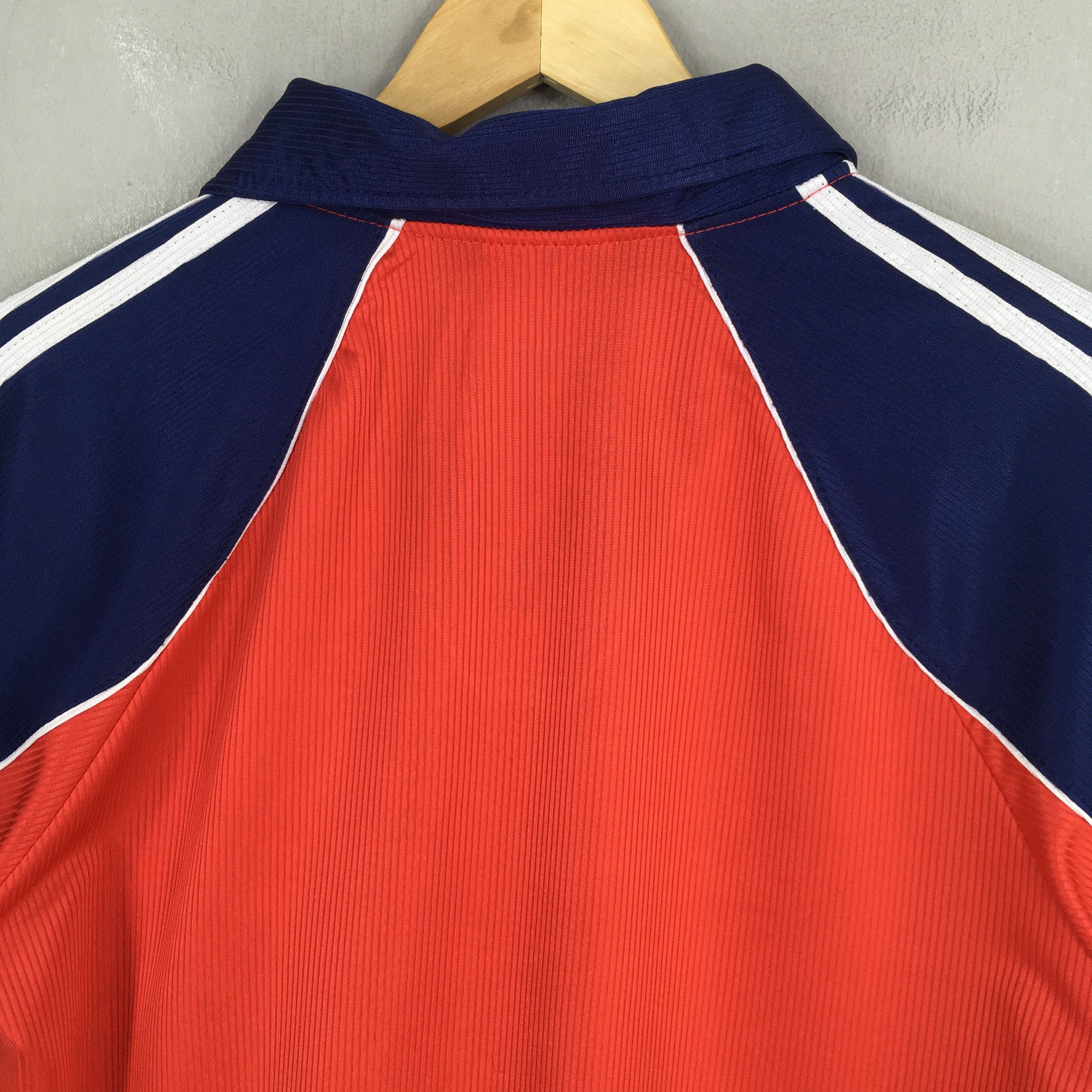 Adidas Vintage 1999-2000 Adidas FC Bayern Munich Red Jersey Medium Size US M / EU 48-50 / 2 - 7 Thumbnail