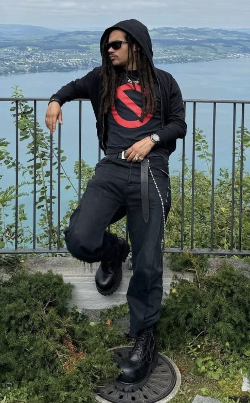 Levi's × Vintage UPCYCLED CUT UP ONE OF ONE JEANS SIMILAR TO BALENCIAGA DENIM Size US 31 - 6 Thumbnail