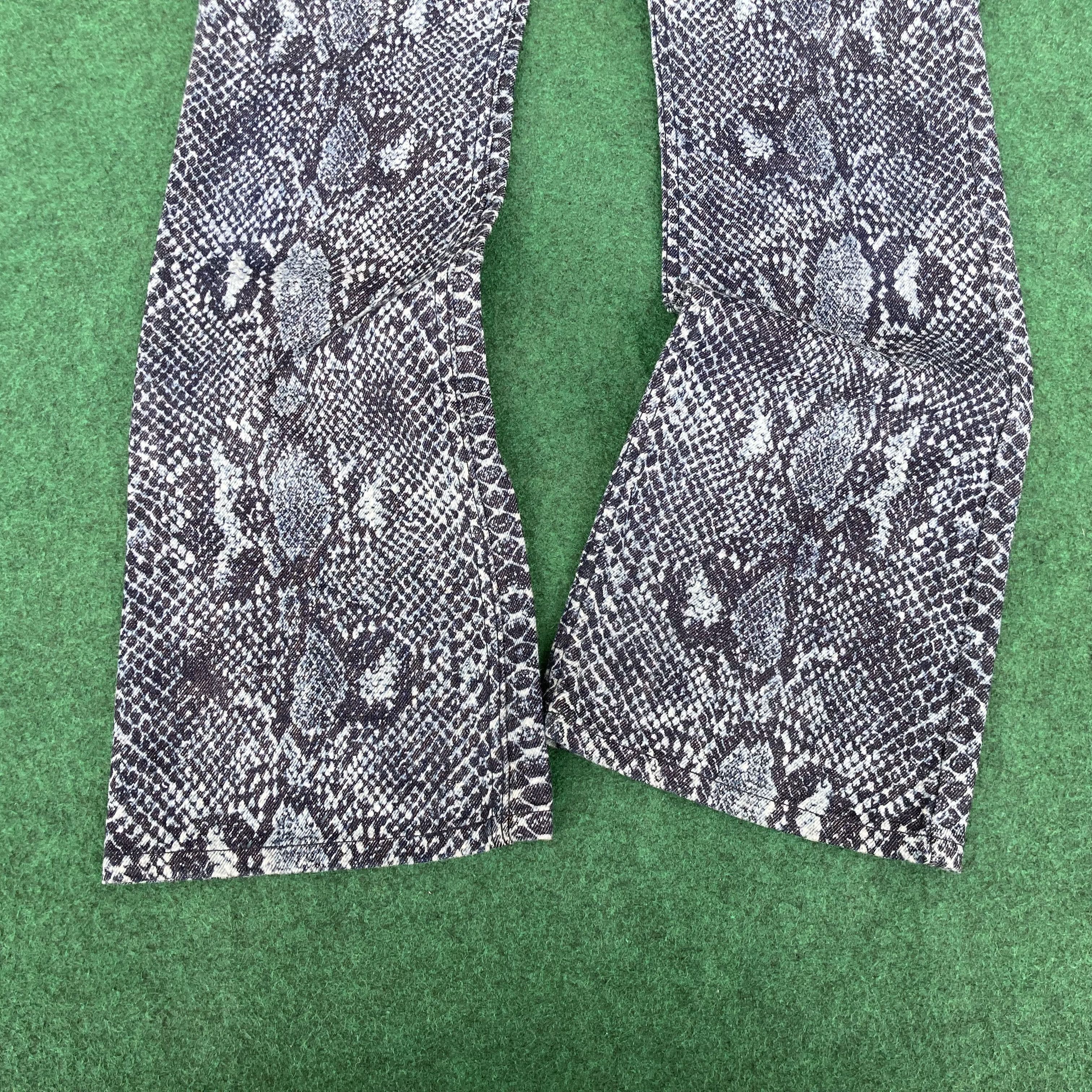 Hysteric Glamour × Japanese Brand × Vintage 25x31 Vtg Ozone Community Snakes Print Flare Bootcut Jeans Size 25" / US 0 / IT 36 - 9 Thumbnail