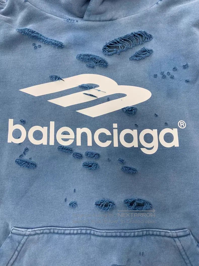 Balenciaga Balenciaga Blue Washed Destroyed Print Logo Hooded Sweatsh Size US XS / EU 42 / 0 - 3 Thumbnail