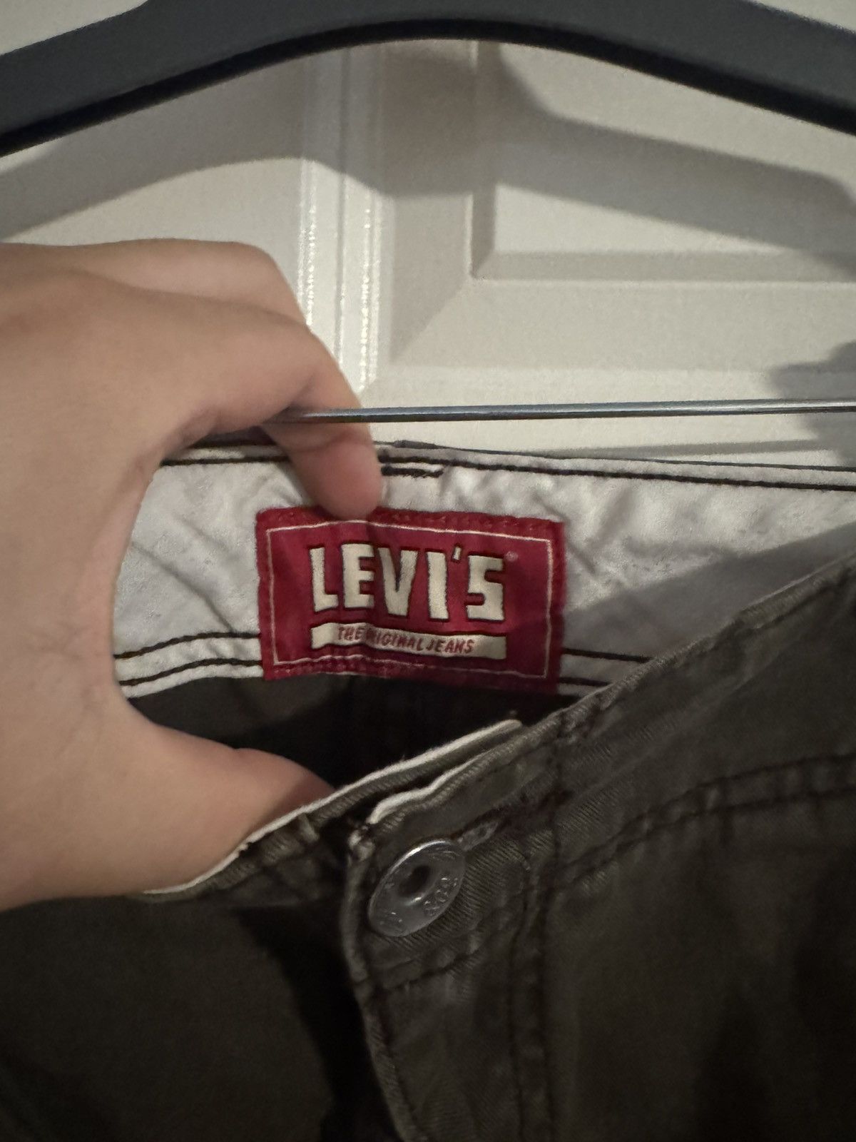Vintage Vintage Levi Cargo shorts Size US 32 / EU 48 - 3 Thumbnail