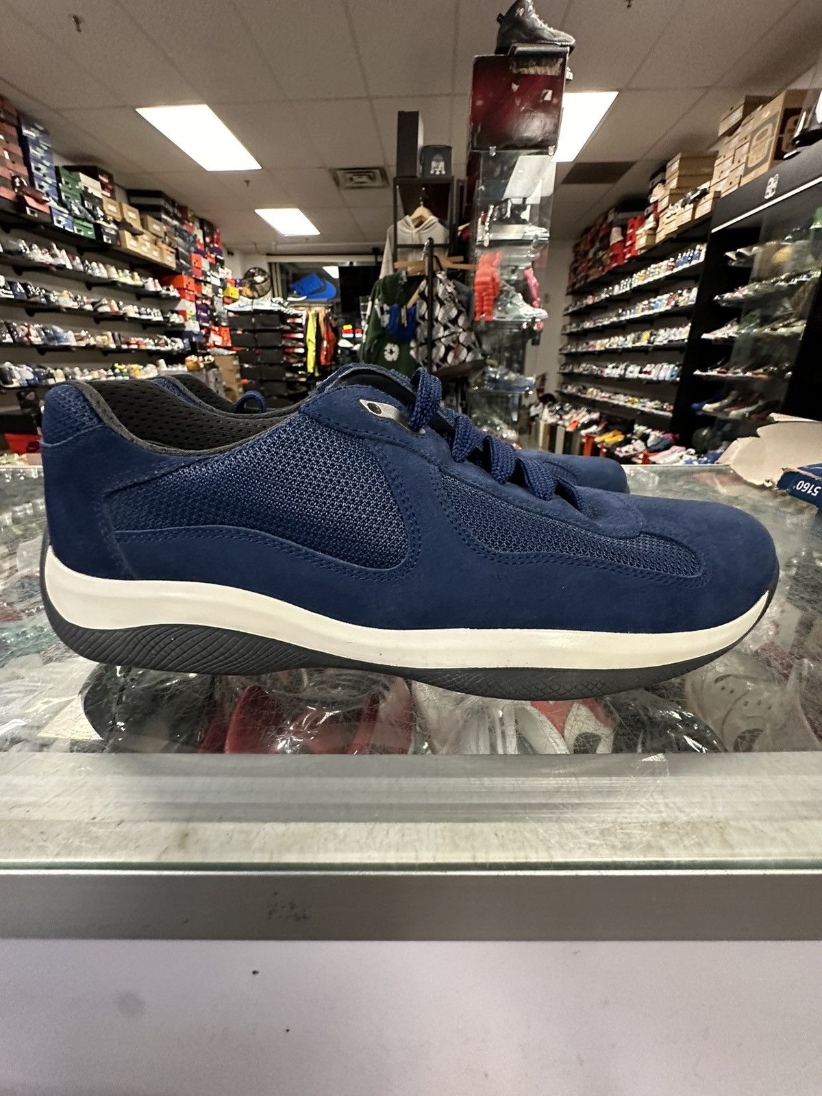 Prada Prada americas cup pre owned no box size 7 navy blue Size US 7 / EU 40 - 4 Thumbnail