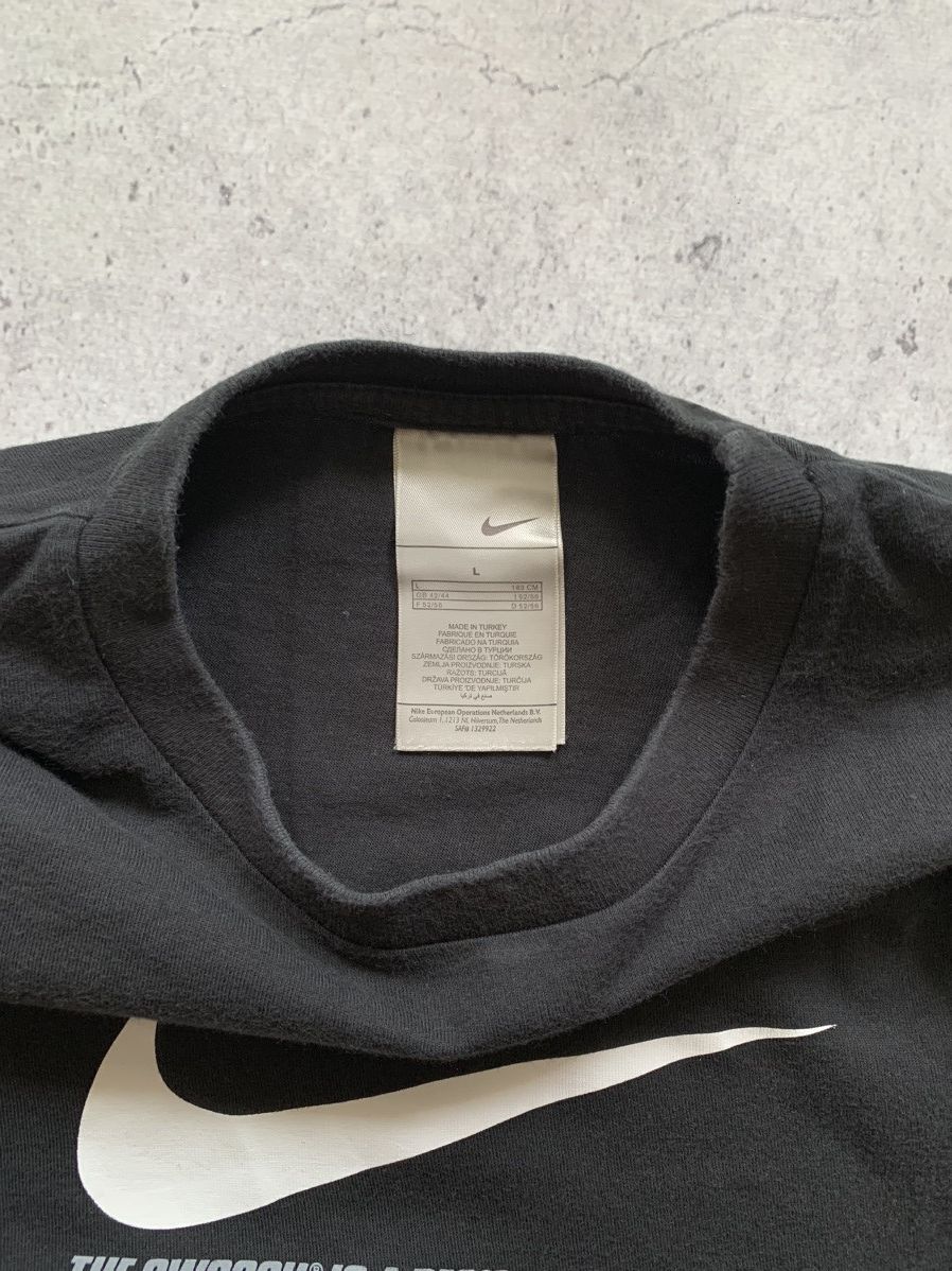Nike × Vintage Nike Crazy Vintage 00s Big Swoosh Logo Y2K Black T Shirt Size US M / EU 48-50 / 2 - 3 Thumbnail