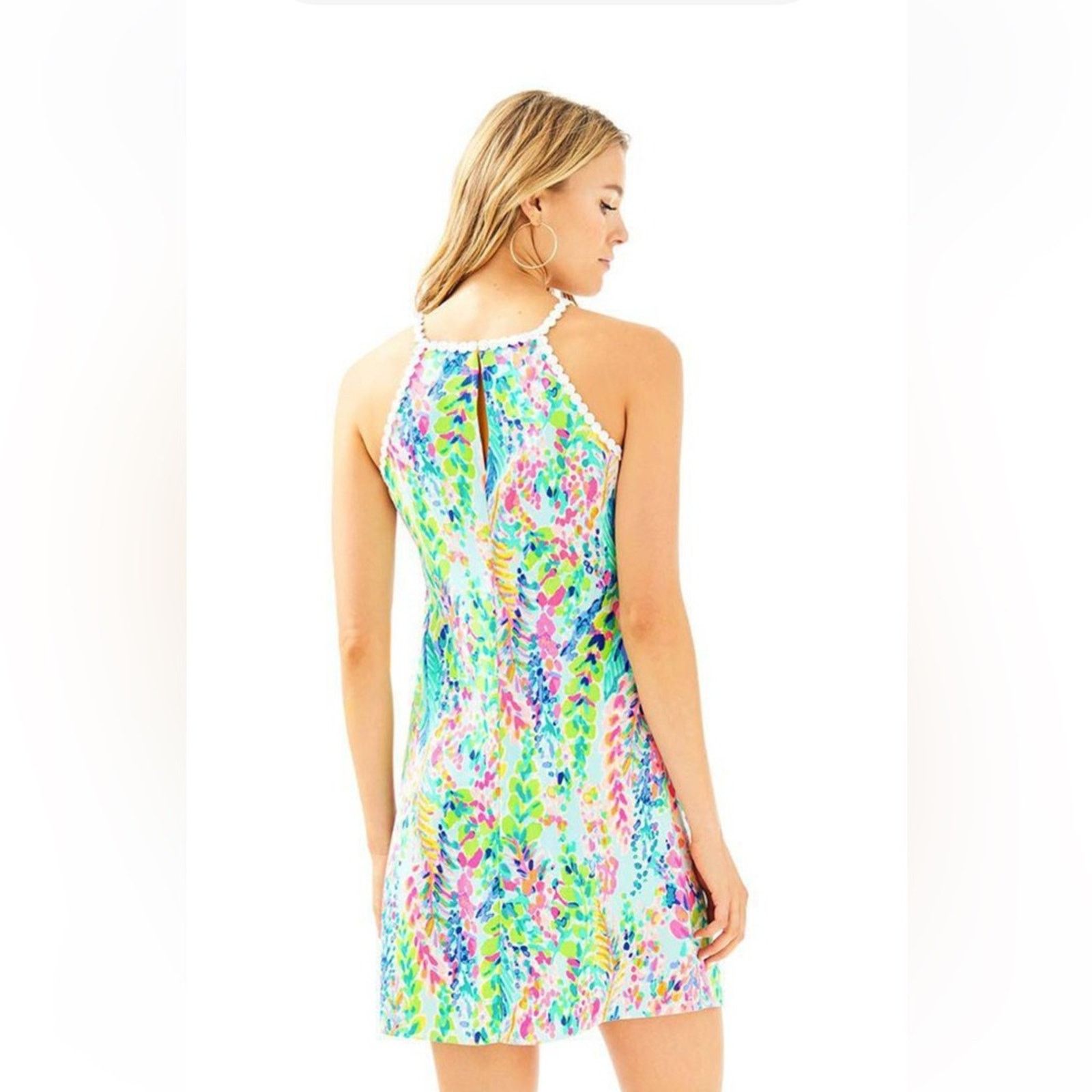 Lilly Pulitzer Lilly Pulitzer Catch the Wave Soft Pearl shift Dress Size 4 Size S / US 4 / IT 40 - 2 Thumbnail