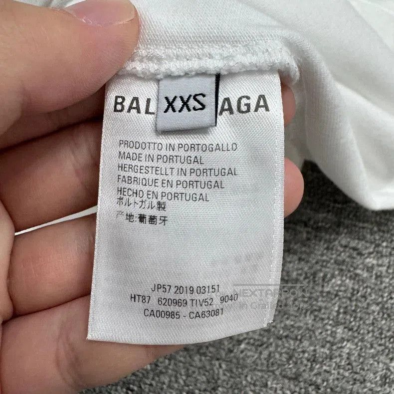 Balenciaga Balenciaga Cola Print Short Sleeve Tee. Size US XXS / EU 40 - 4 Thumbnail