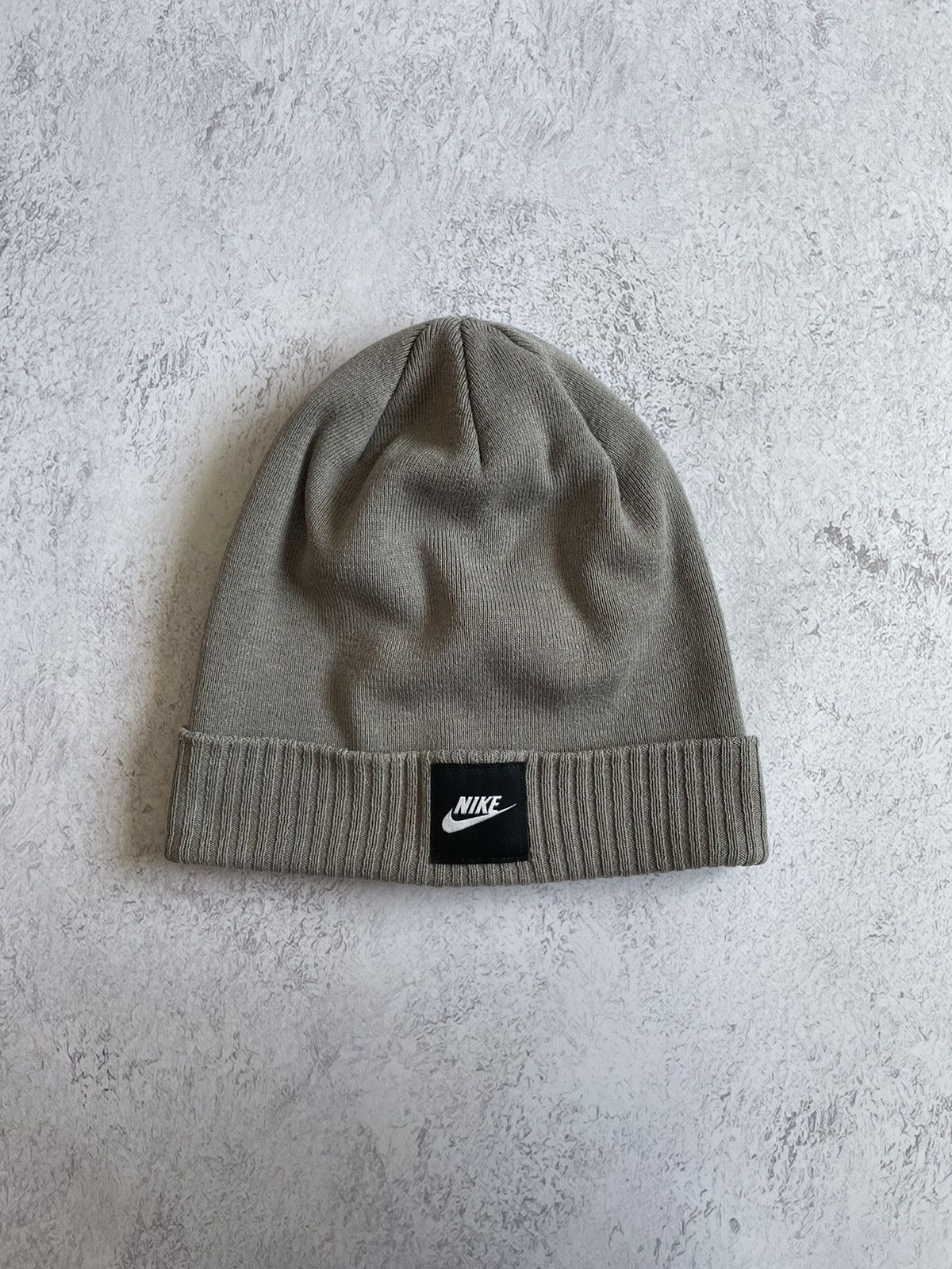 Nike Nike Beanie Hat Cap Grey One Size Size ONE SIZE - 1 Thumbnail