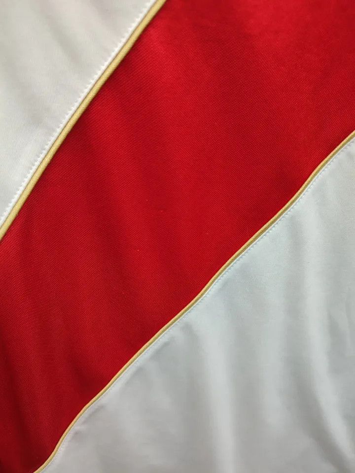Umbro PERU 2018 UMBRO HOME FOOTBALL Kit SHIRT SOCCER JERSEY Size US S / EU 44-46 / 1 - 2 Thumbnail