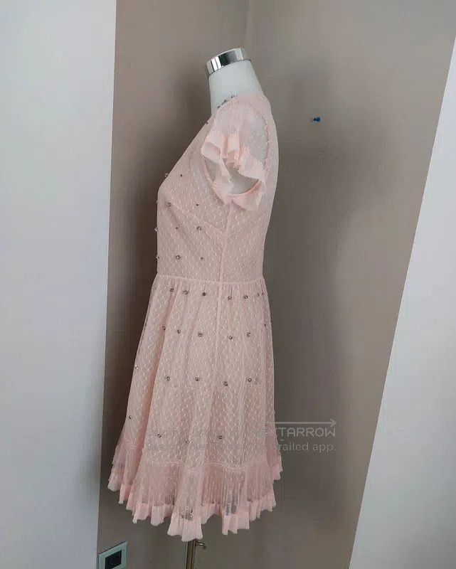 Valentino Valentino Pink studded beaded short-sleeved dress Size L / US 10 / IT 46 - 4 Thumbnail